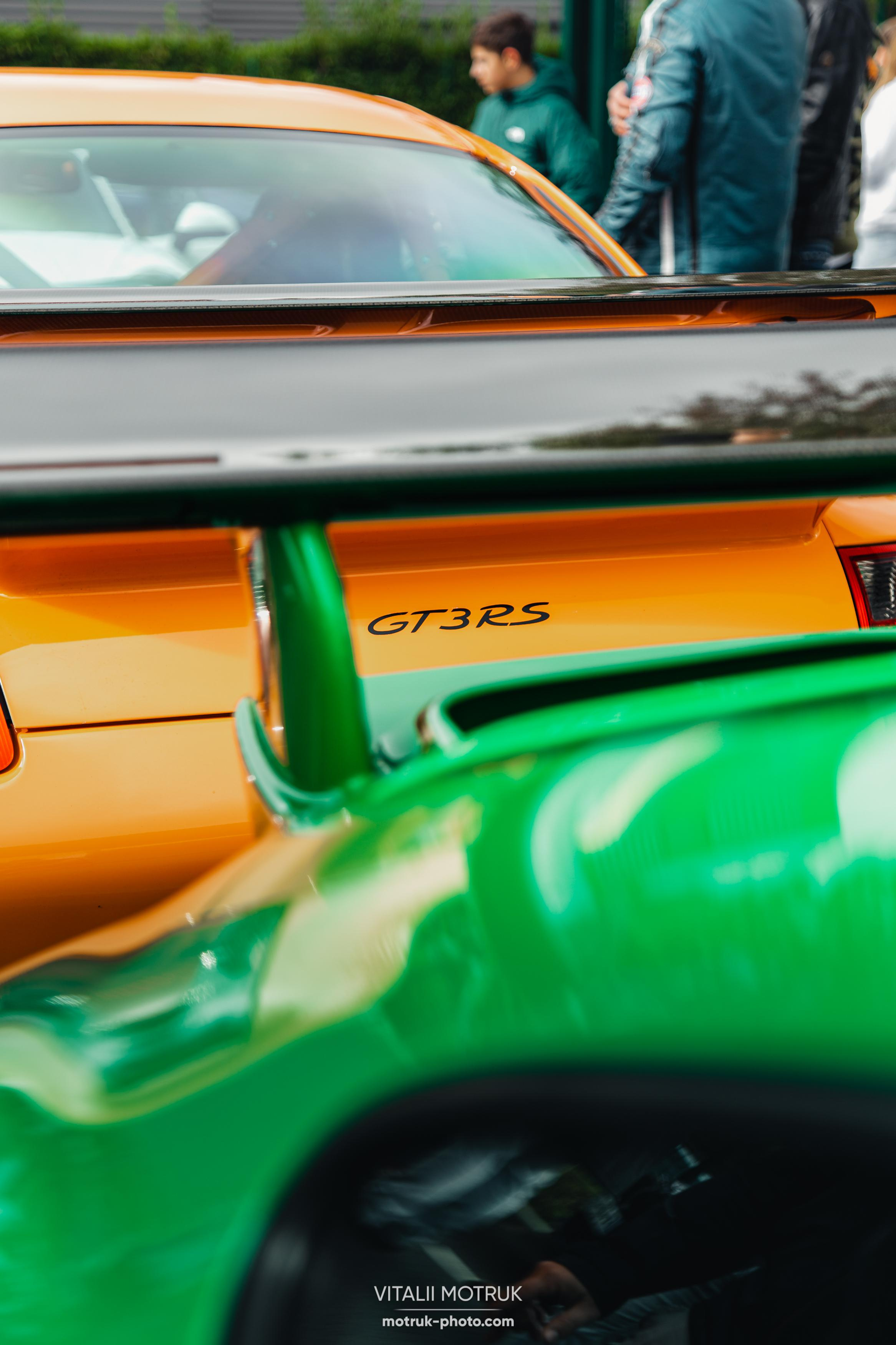 Cars and Bikes. Photographe de voitures à Paris — Vitalii Motruk