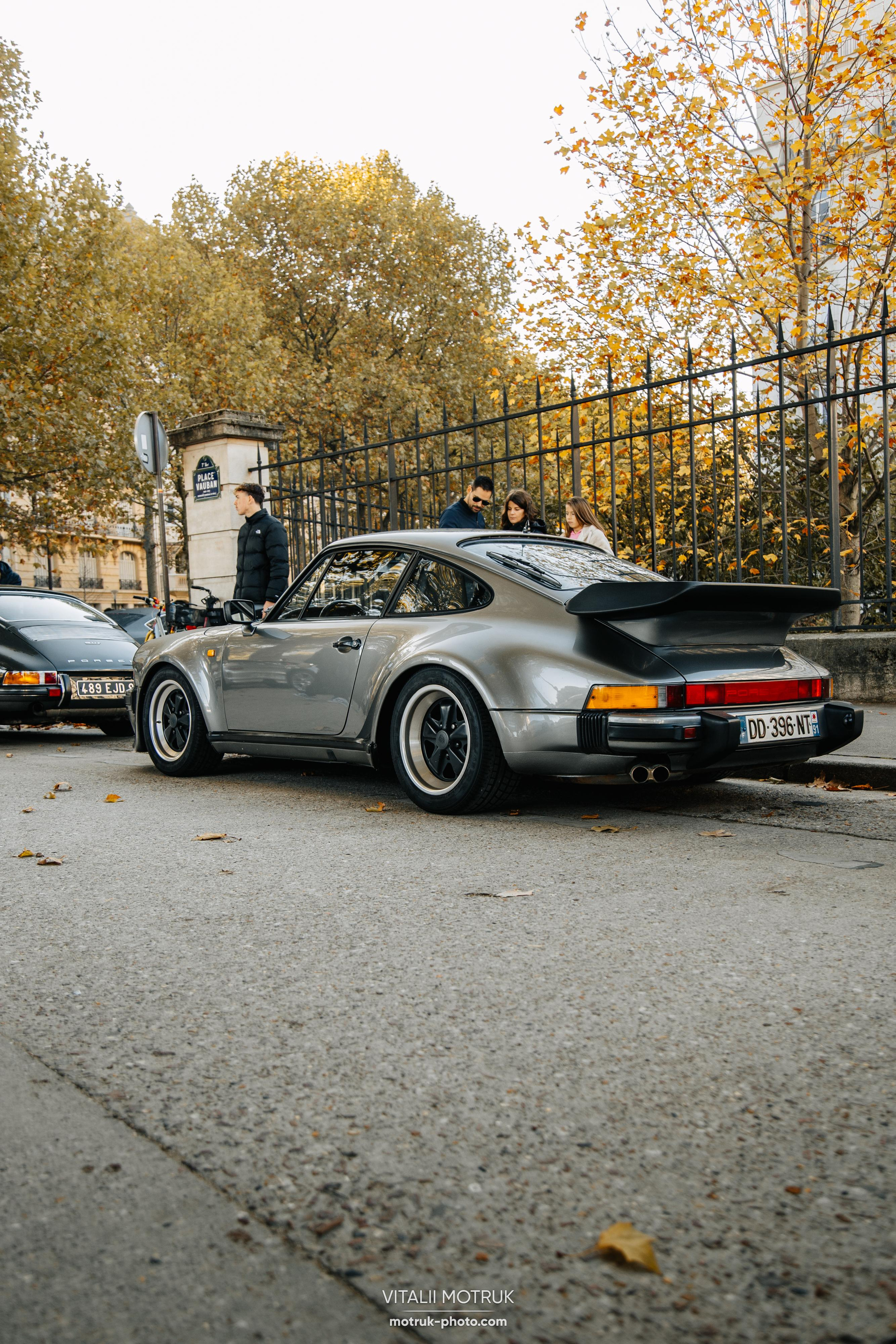 Place Vauban 13 novembre. Photographer in Paris — Vitalii Motruk