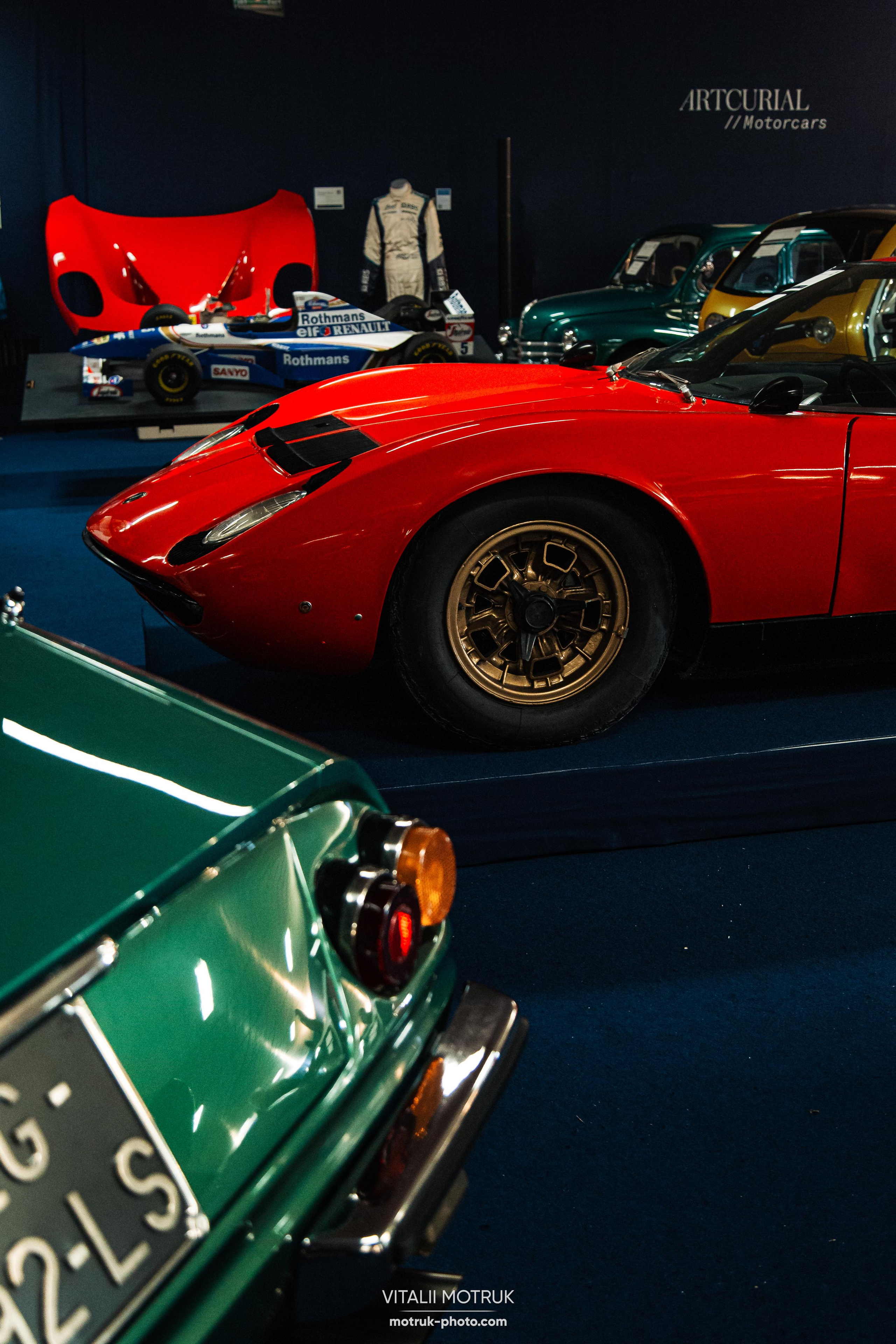 Artcurial MOTORCARS. Photographer in Paris — Vitalii Motruk