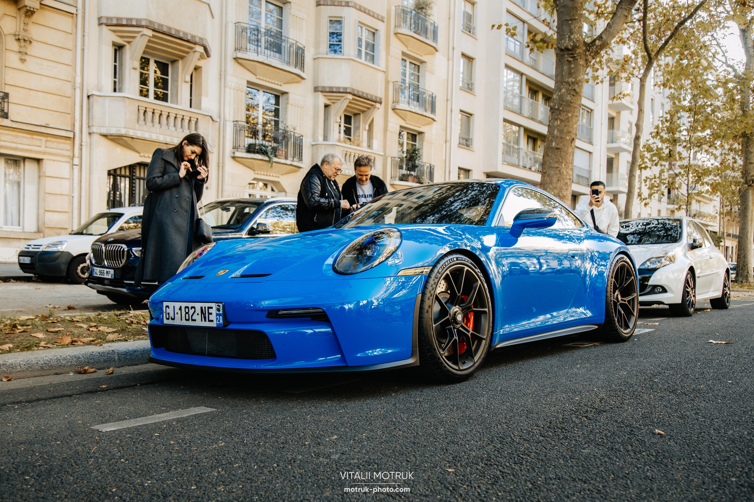 Place Vauban 13 novembre. Photographer in Paris — Vitalii Motruk