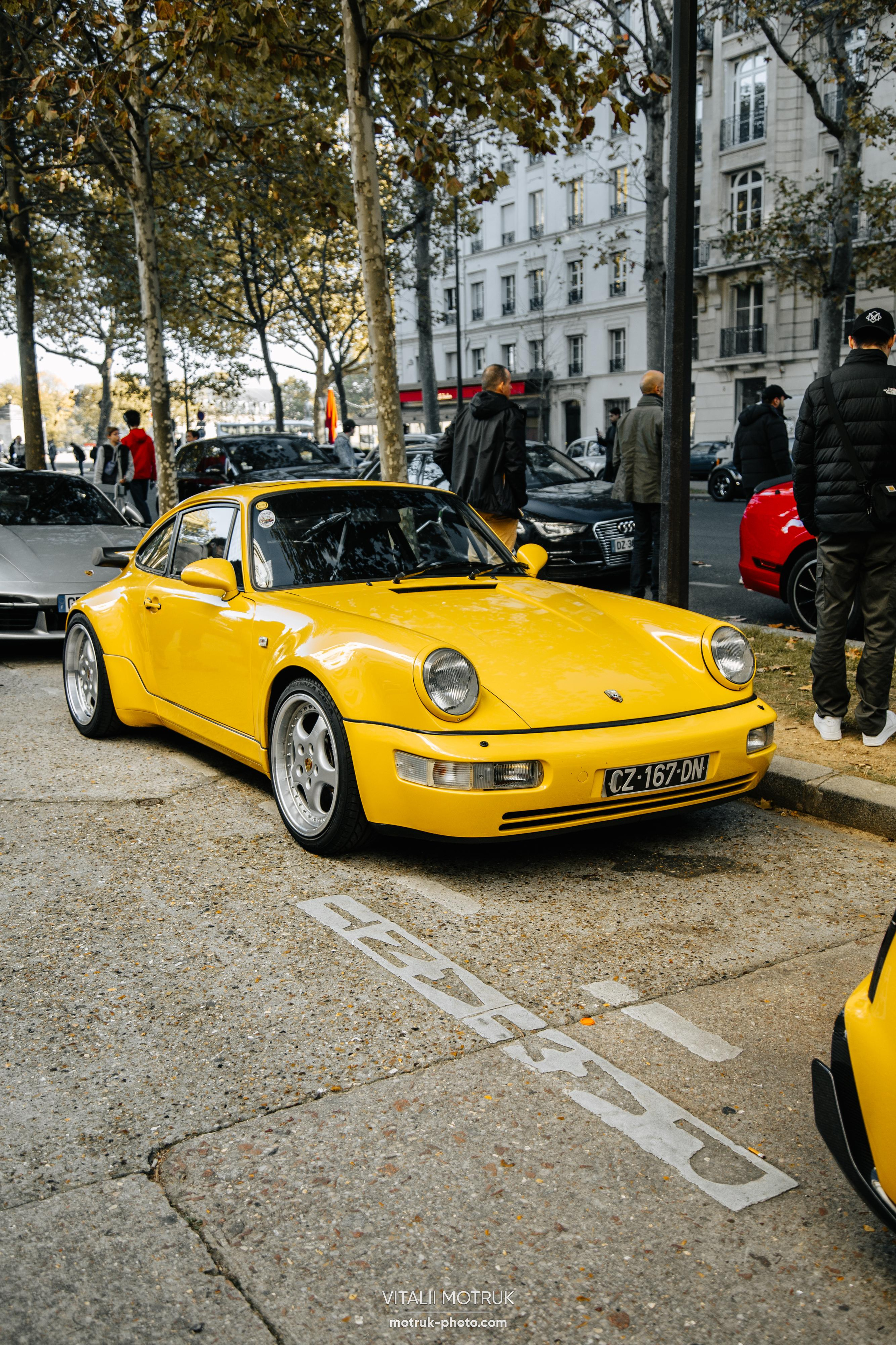 Place Vauban 13 novembre. Photographer in Paris — Vitalii Motruk