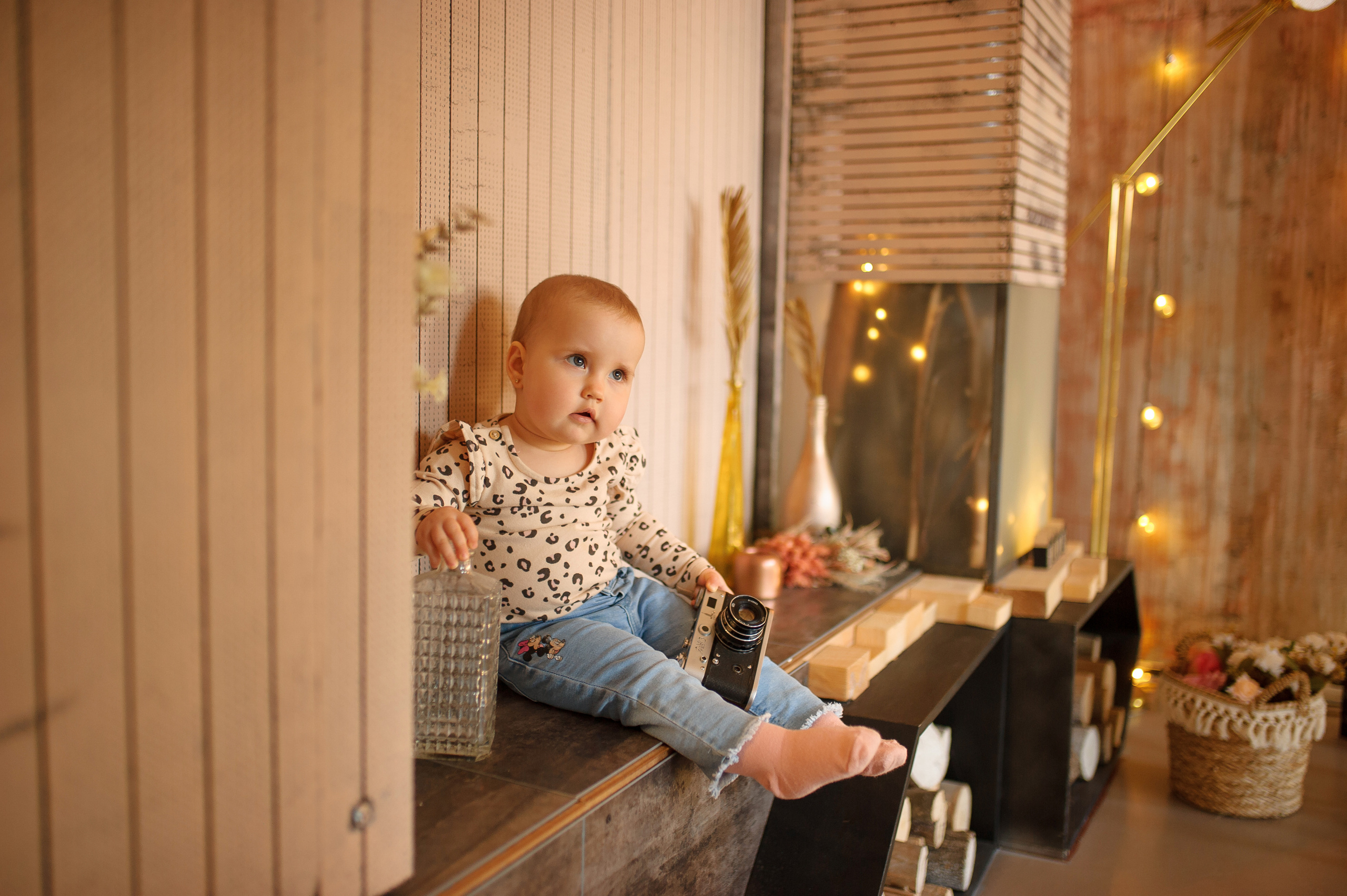 Студийная фотосессия Полины с родителями. Семейный фотограф в Кишинёве THOMAS SHTIFT