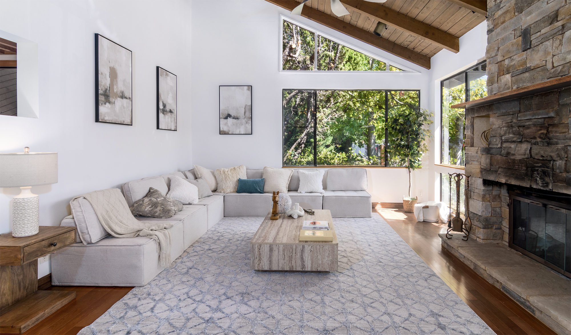 Professional Real Estate Photography in Los Angeles