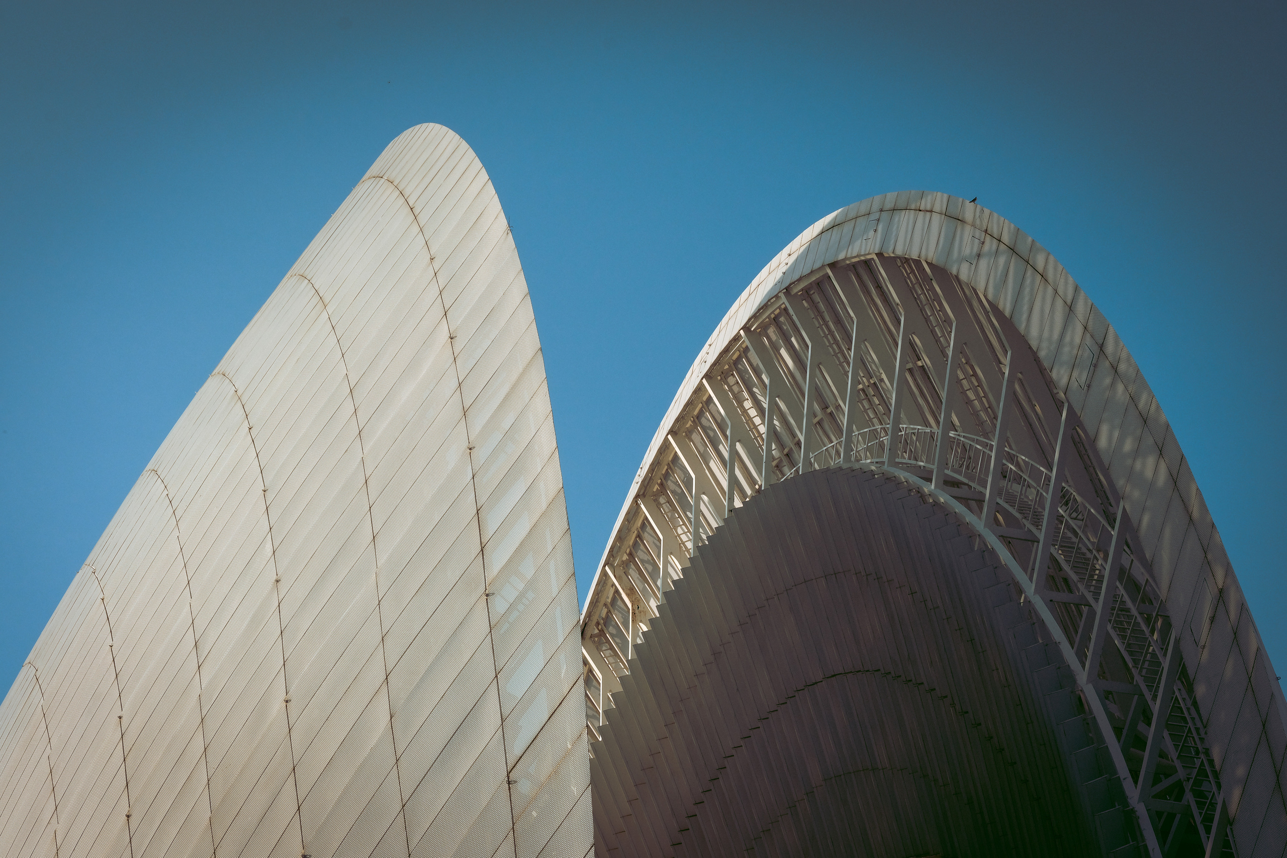 Zhuhai Opera House Guangdong | Zhuhai Opera House Building | Zhuhai Opera House is located on the shores of the island in Zhuhai, Guangdong province. 广东珠海歌剧院 | 珠海歌剧院大厦 | 珠海歌剧院位于广东省珠海市岛岸。