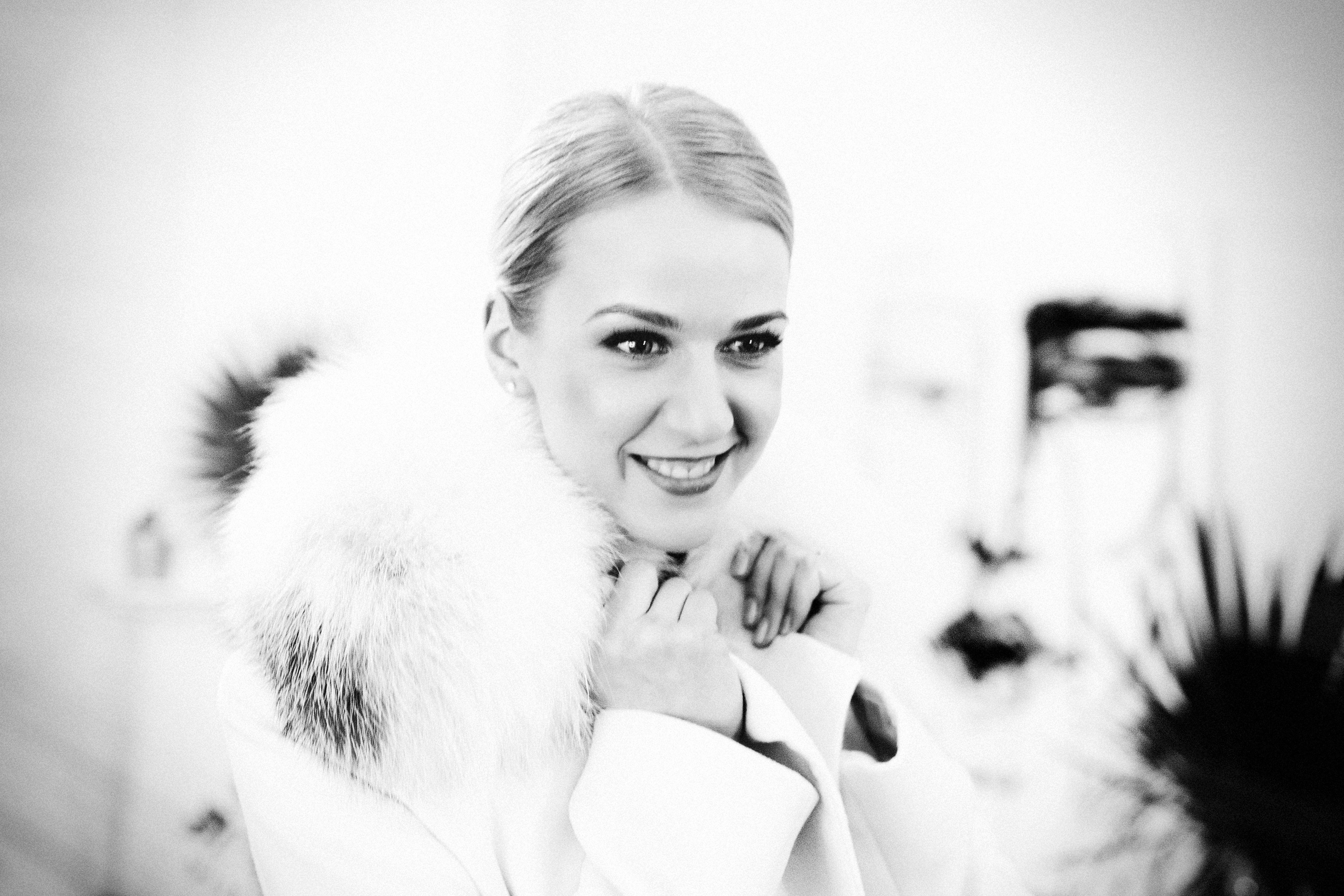 Vestuvių fotosesija, pasiruošimas, Vestuvių pasiruošimo fotografavimas. Vestuvių fotografas Vilnius Trakai kaina vestuvių fotografavimas fotografė personal.lt photogrpahy kainos jaunoji jaunikis nuotaka santuoka vestuvės, profesionali natūrali meninė reportažinė klasikinė fotosesija