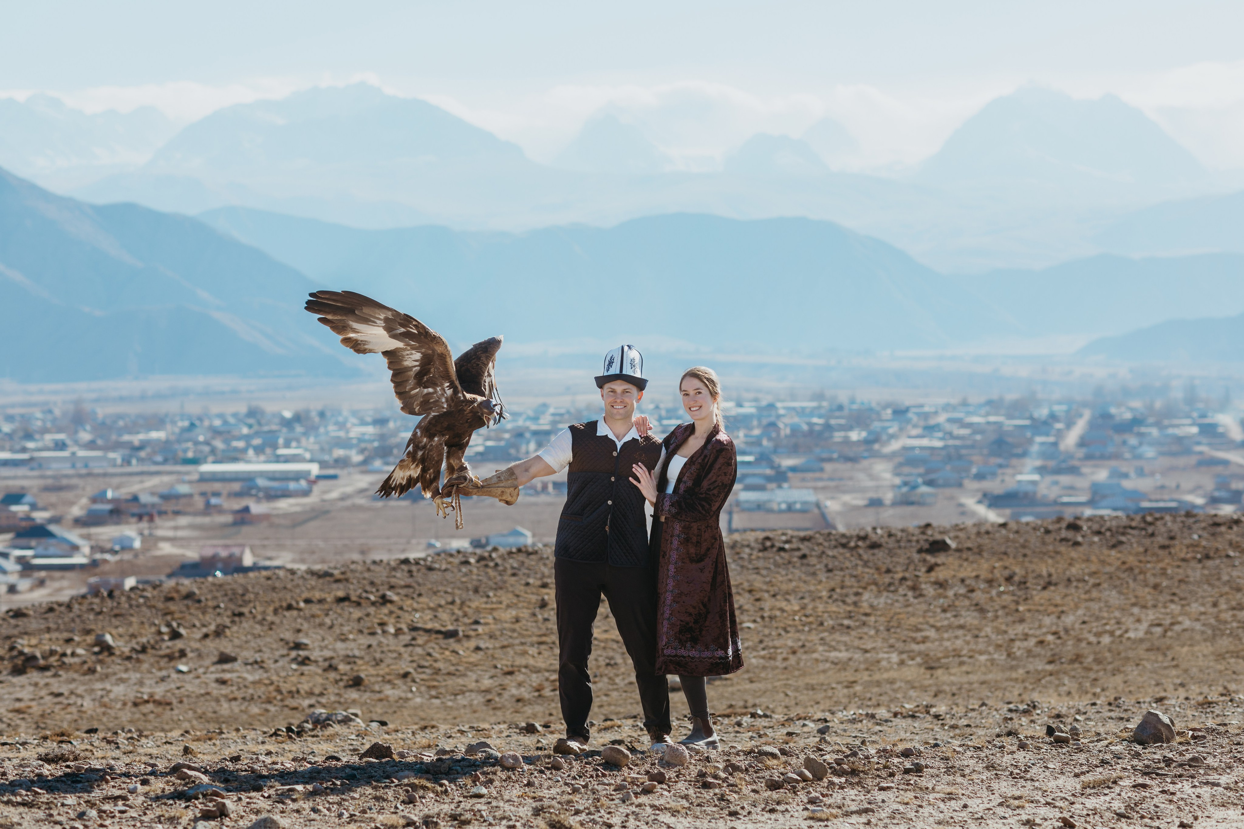 Предложение Дэниела и Джесс — Иссык-Куль, Каджи-Сай | Оксана Шувалова фотограф — Proposal Photos Kyrgyzstan (Issyk-Kul, Kajy-Say). Фотограф в Бишкеке Оксана Шувалова