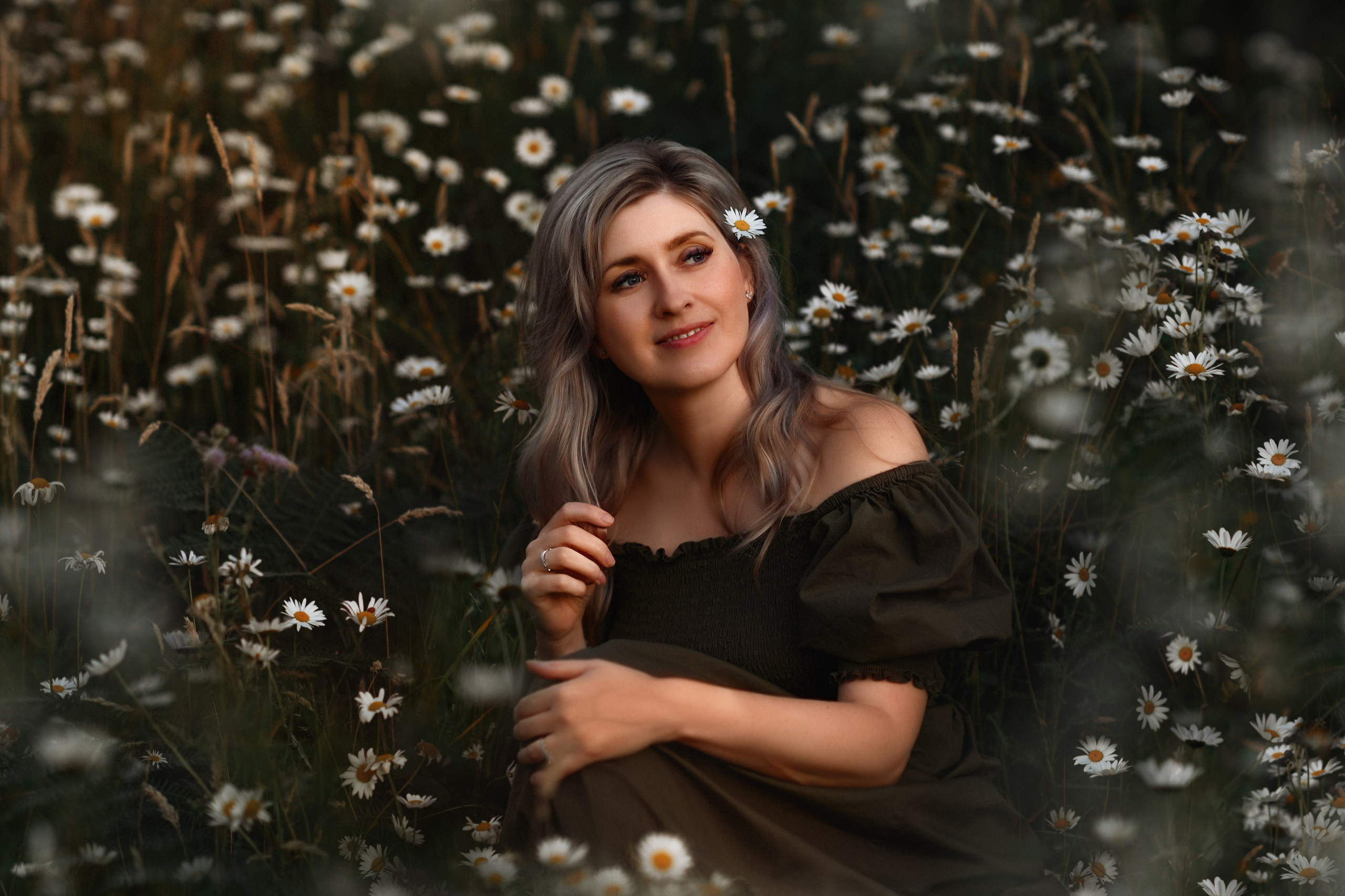 Portraits. Wedding & portrait photography in the Seattle Area. Helen Michelle photographer