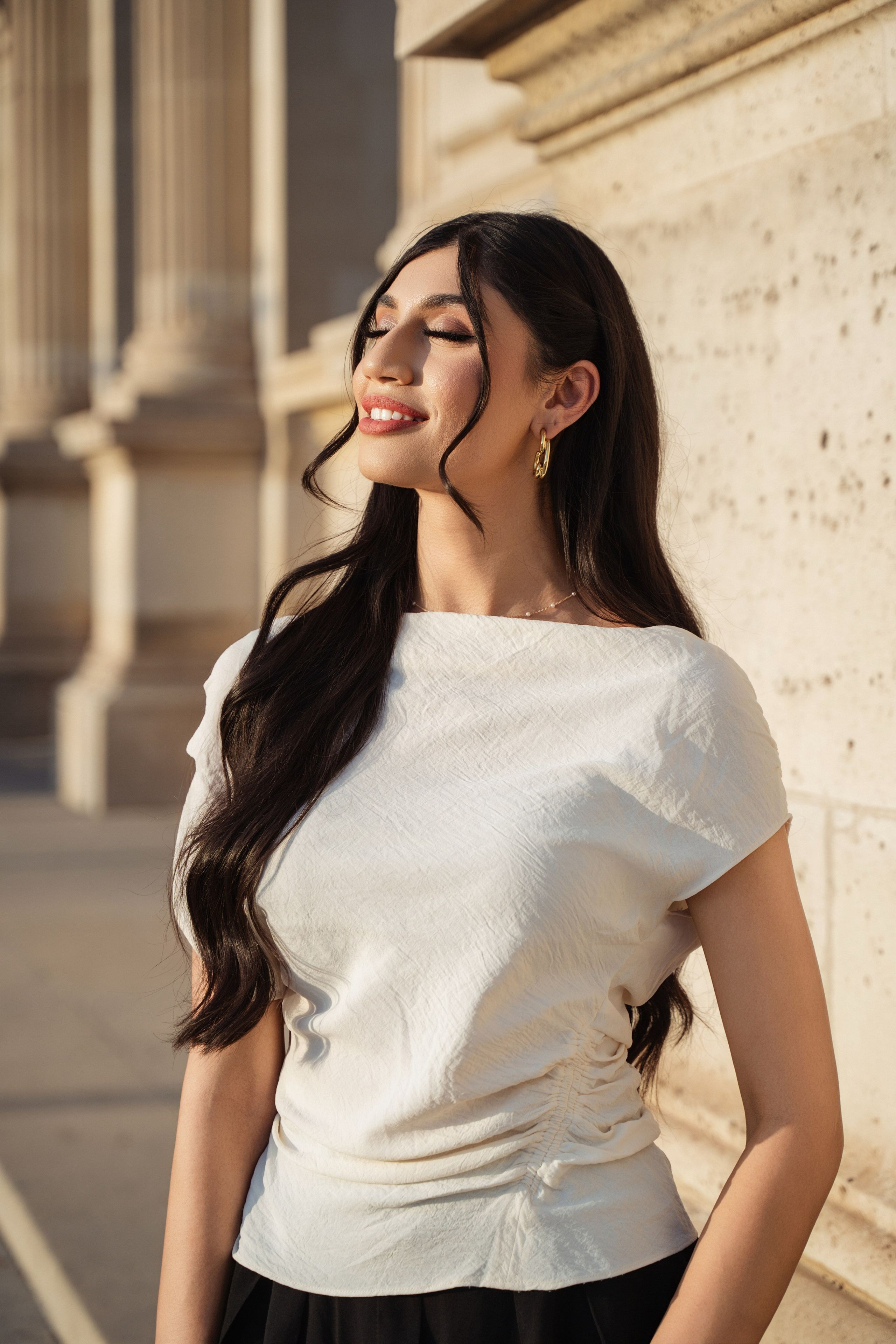 Content shooting. Photographer in Paris Yulia Shkadina | Couples, engagement, pre-wedding, individual photo-shoots in Paris at the best locations