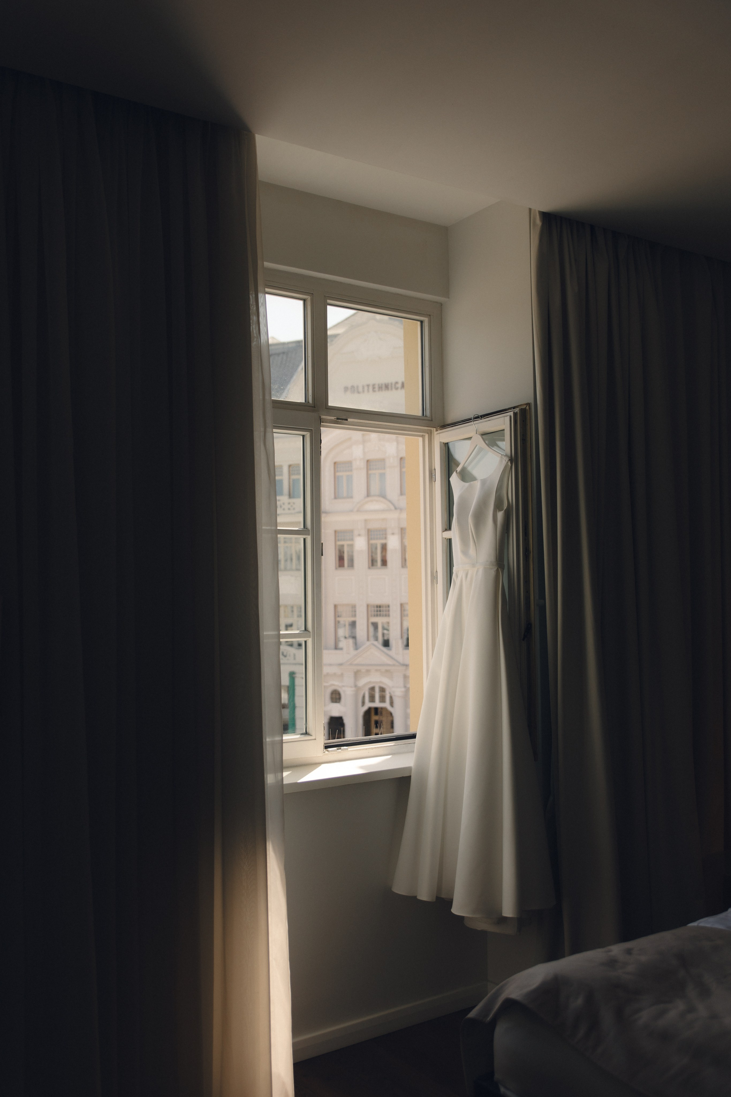 George & Alina | Wedding at Hotel Timisoara. Wedding photographer and videographer based in Timisoara, Romania