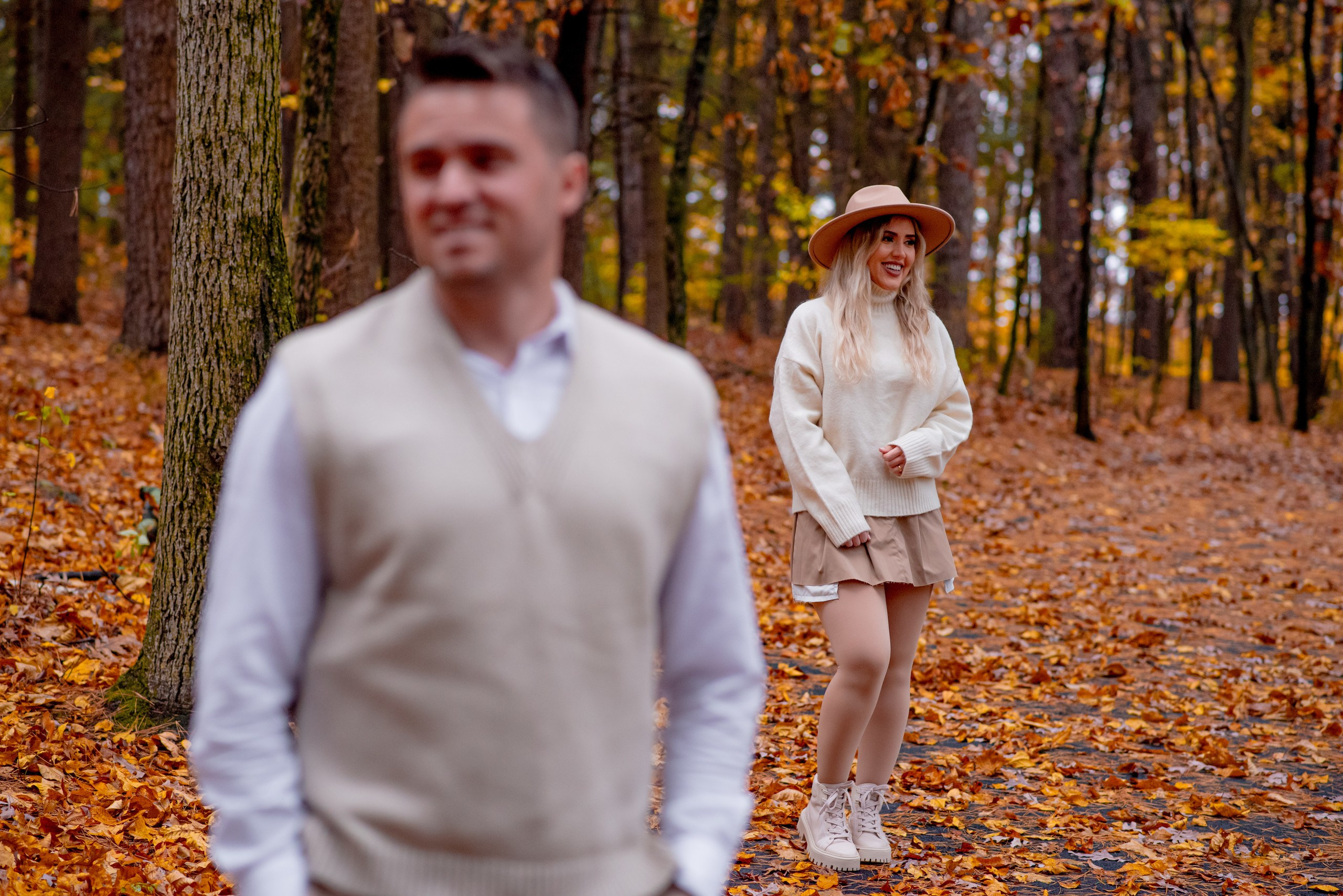 Capturing Fall Love: Shelen and Marcelo’s Romantic Photoshoot in Boston. Wedding photographer in Orlando, Boston & New York Anderson Marques