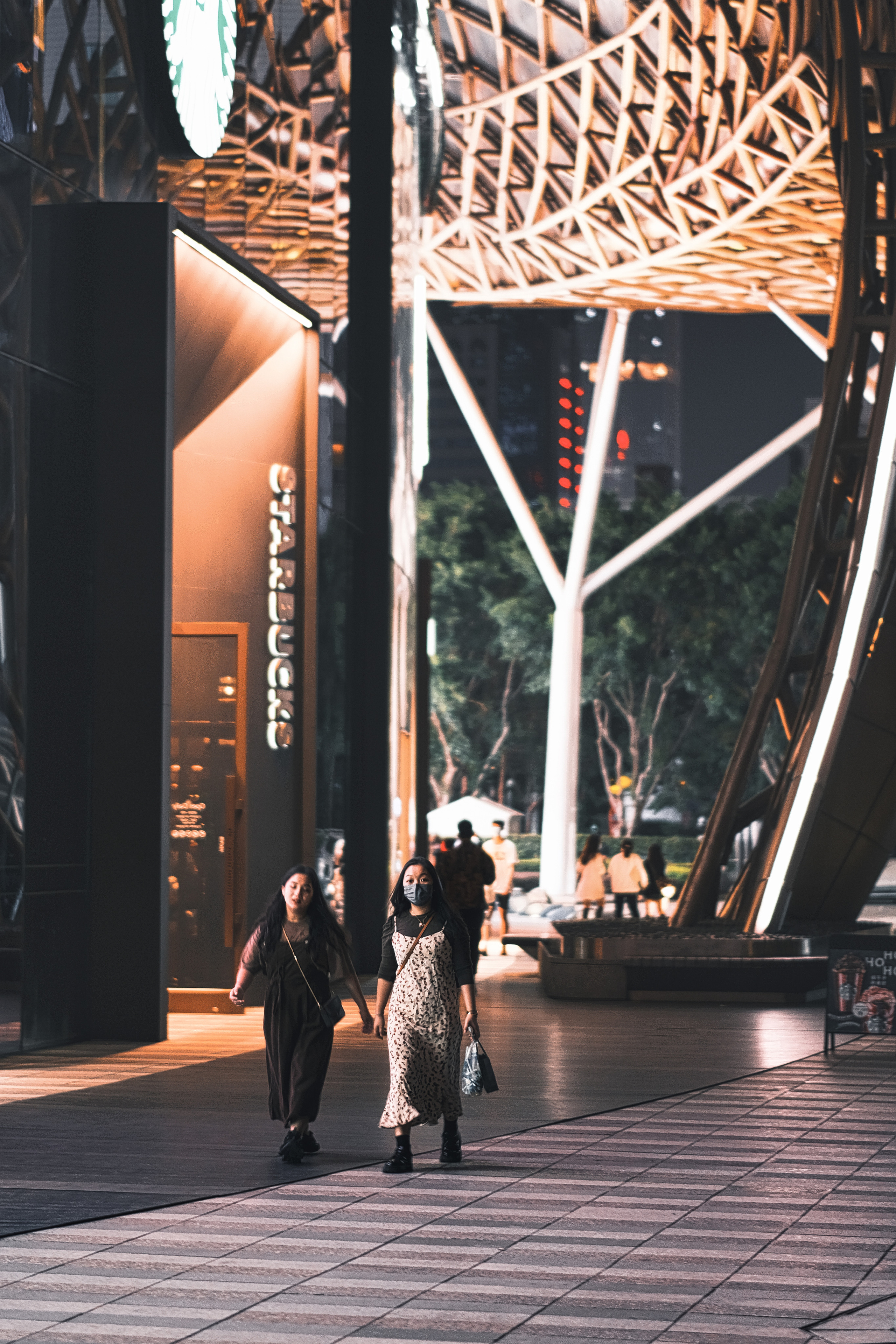 Guangzhou | China | Street Photography 2021 | Camera: FUJIFILM X-Pro3 35mm F2.0 | 广州