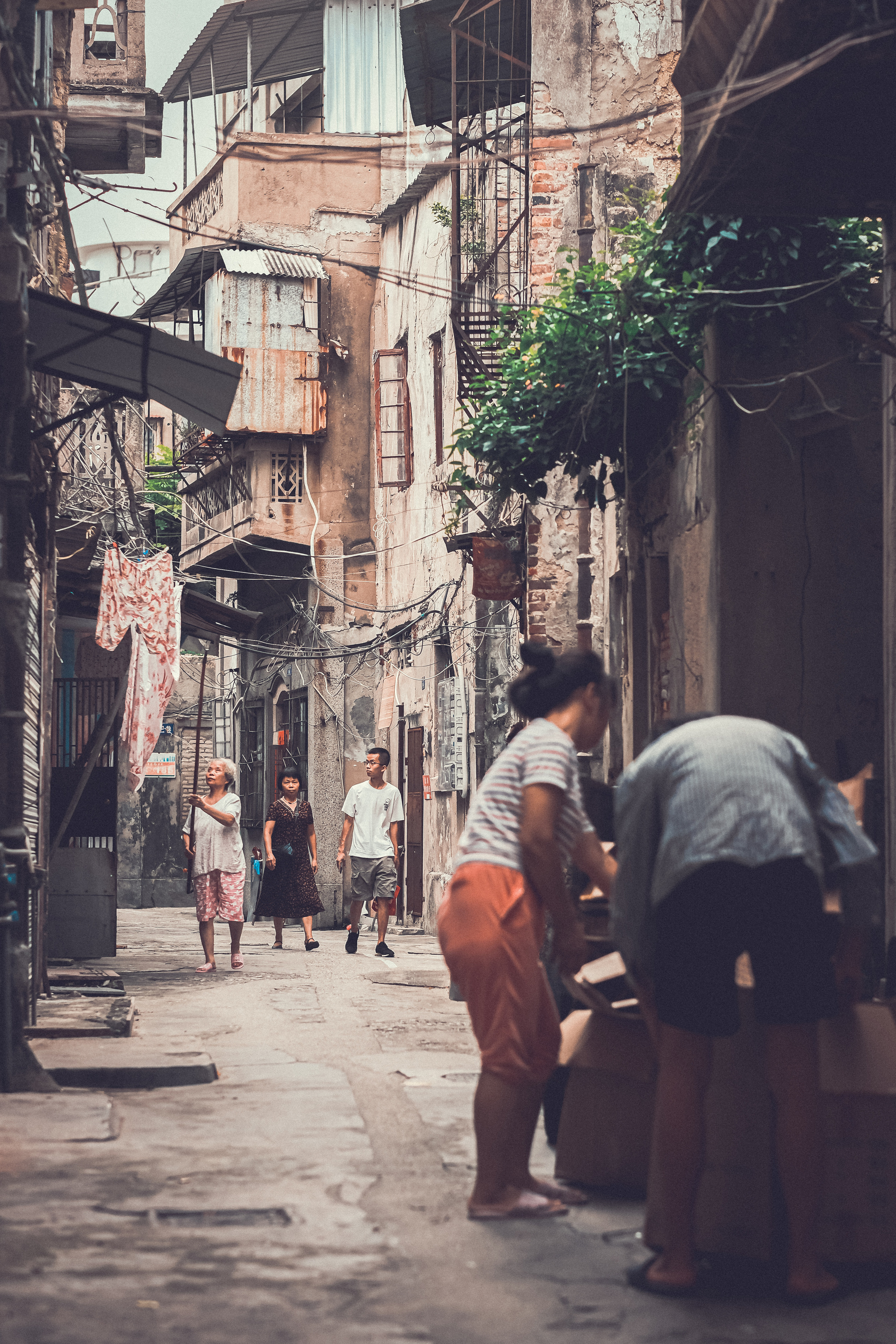 Shantou City | China in Black and White Photography | China Town. 中国街头摄影 | The Streets of China Through My Eyes | 深圳