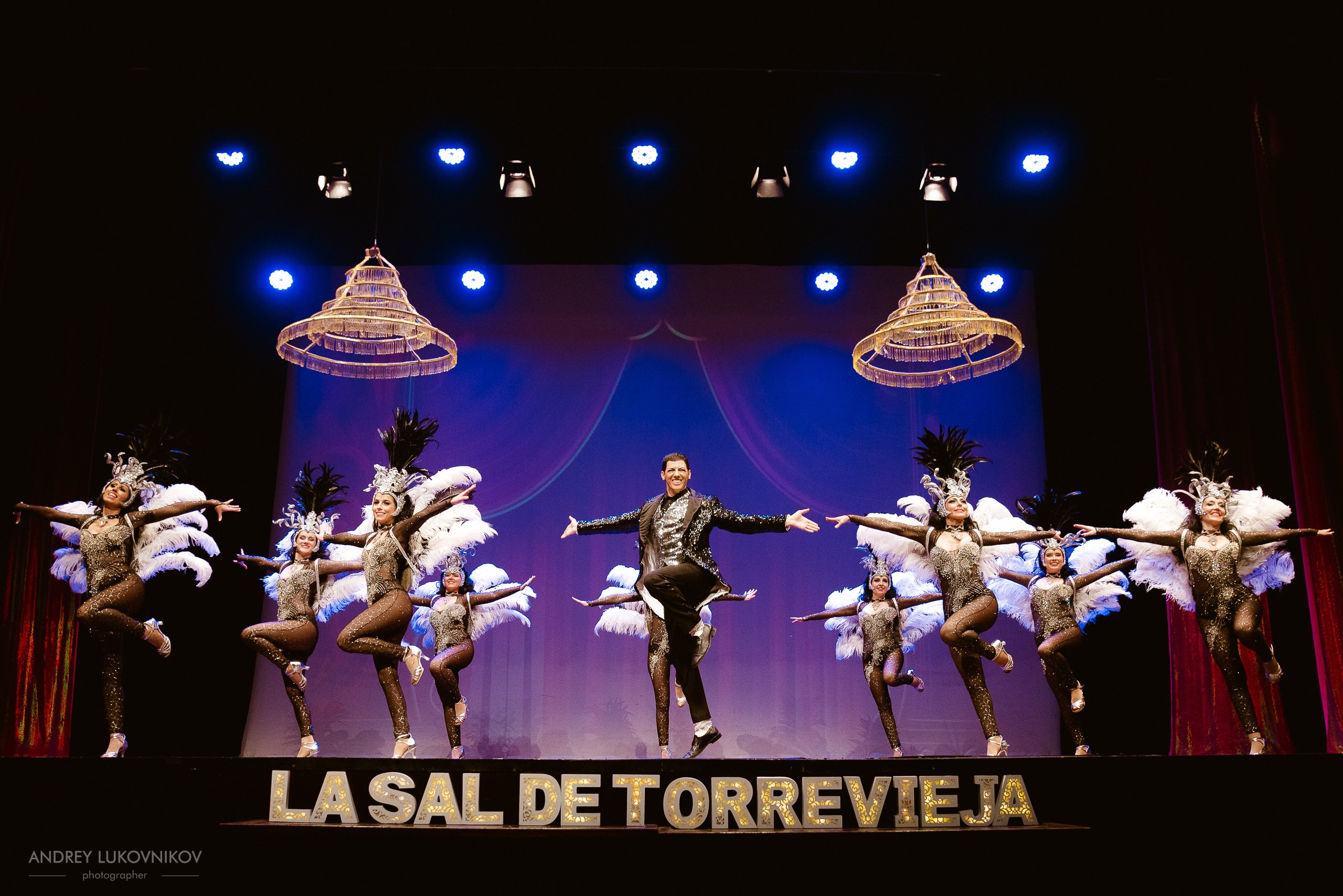 Reportaje fotográfico y rodaje entre bastidores del concierto de La Sal de Torrevieja en España