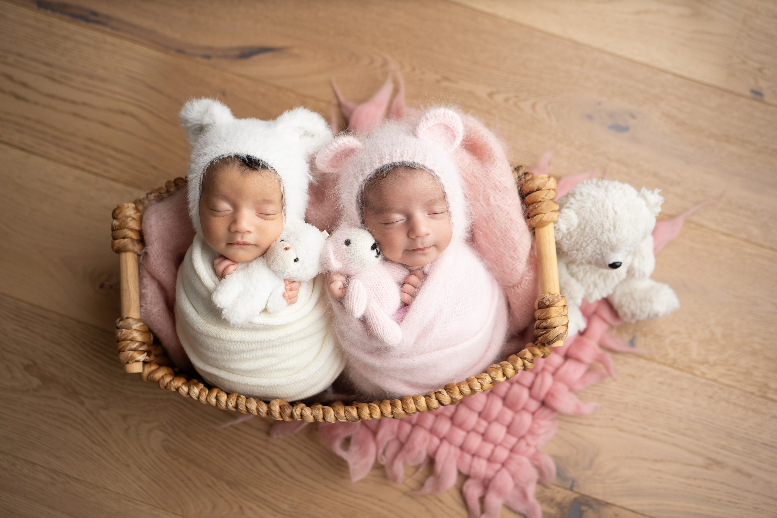 Posed Newborn. Maternity, family and newborn photography in San Francisco Bay Area