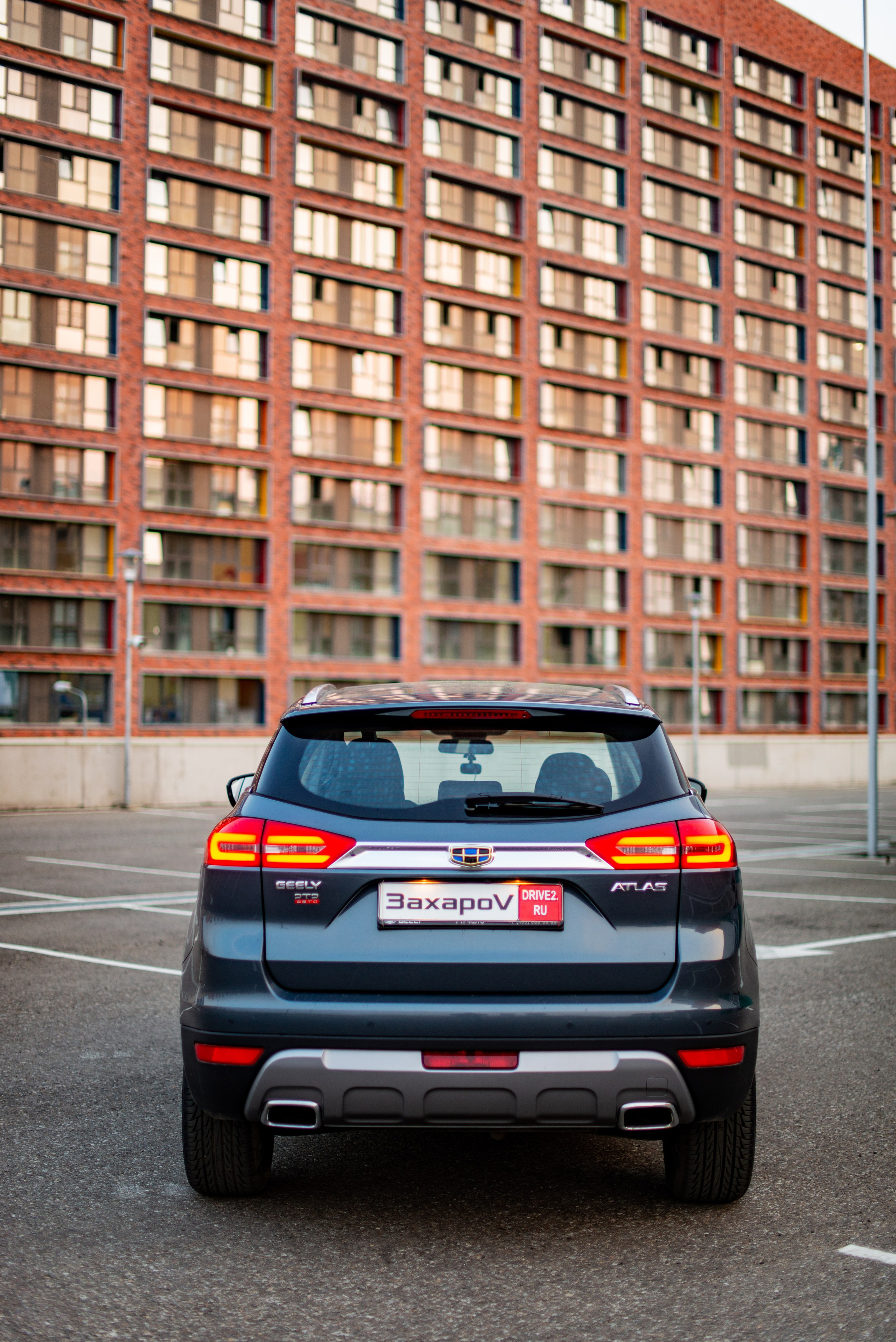 Фотосъемка автомобиля Geely Atlas. ФОТОГРАФ МЕКСИКА КИНТАНА-РОО