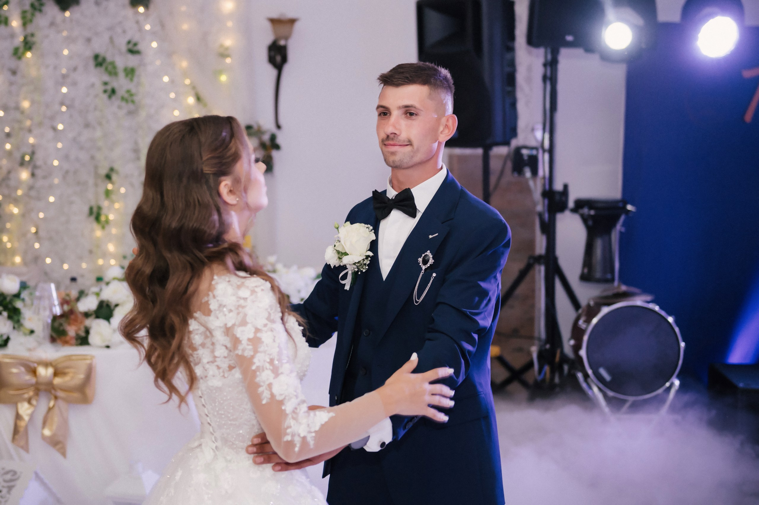 - nunta--fotograf-profesionist-botosani - fotografie-nunta-romantica - imagini-nunta-in-natura-alin-chirila-fotograf - fotografii-cuplu-indragostit-nunta-botosani - sedinta-foto-miri-andrei-iustina-alinofotostudio - amintiri-din-nunta-realizate-de-fotograf-profesionist - povestea-nuntii-andrei-si-iustina-in-imagini-alinofotostudio-fotograf evenimente- evenimente Botoșani -fotograf Suceava - fotograf Iași- servicii foto. servicii foto Botoșani. servicii foto video Botoșani. otograf-nunta-botosani-fotograf nunta. fotograf evenimente. fotograf nunta Botoșani. Alin chirila. Alin chirila fotograf. Alinofotostudio.- servicii foto. servicii foto Botoșani. servicii foto video Botoșani. fotograf nunta. fotograf evenimente. fotograf nunta Botoșani. Alin chirila. Alin chirila fotograf. Alinofotostudio.fotograf stare civilă,poze stare civilă,album foto stare civilă,servicii foto suceava,fotograf evenimente suceava,fotograf nuntă suceava,poze cununie civilă,ședință foto stare civilă,sesiune foto suceava,fotograf profesionist suceava,fotograf botosani,stare civila botosani,alinofotostudio,alin chirila fotograf.servicii foto. servicii foto Botoșani. servicii foto video Botoșani. fotograf nunta. fotograf evenimente. fotograf nunta Botoșani. Alin chirila. Alin chirila fotograf. Alinofotostudio.fotograf stare civilă,poze stare civilă,album foto stare civilă,servicii foto suceava,fotograf evenimente suceava,fotograf nuntă suceava,poze cununie civilă,ședință foto stare civilă,sesiune foto suceava,fotograf profesionist suceava,fotograf botosani,stare civila povestitor prin fotografiebotosani,alinofotostudio,alin chirila fotograf,servicii foto. servicii foto Botoșani. servicii foto video Botoșani. fotograf nunta. fotograf evenimente. fotograf nunta Botoșani. Alin chirila. Alin chirila fotograf. Alinofotostudio.fotograf stare civilă,poze stare civilă,album foto stare civilă,servicii foto suceava,fotograf evenimente suceava,fotograf nuntă suceava,poze cununie civilă,ședință foto stare civilă,sesiune foto suceava,fotograf profesionist suceava,fotograf botosani,stare civila botosani,alinofotostudio,alin chirila fotograf,cununie religioasă botoșani,andreea și neculai,capela militară botoșani,foto conacul zăicești,fotograf nuntă botoșani,fotograf cununie religioasă,foto evenimente botoșani,poze cununie capela militară,ședință foto zăicești,fotograf profesionist botoșaniMire și mireasă – Sergiu & Liliana – ziua nunții, 2024 - Emoții în ziua nunții – Sergiu și Liliana - Dansul mirilor – fotografie artistică nuntă 2024 - Sedinta foto romantică în natură – Sergiu & Liliana - Rochia de mireasă și detalii de nuntă elegan-Album de cununie civilă Florin și Anda – Fotografii profesionale realizate de Alin Chirilă în Botoșani -fotograf prin fotografie-Ședință foto Trash the Dress pe muntele Rarău cu Iulian și Iuliana – fotografie de cuplu, natură montană, emoție autentică surprinsă de Alin Chirilă, povestitor prin fotografie.- "Iulian și Iuliana pe crestele Rarăului – fotografie Trash the Dress în natură" - "Cuplu îmbrățișat la apus pe muntele Rarău – ședință foto după nuntă" - "Rochie de mireasă în vânt pe munte – Trash the Dress Rarău-1. Iulian și Iuliana pe muntele Rarău – ședință foto Trash the Dress în natură, cu peisaj montan spectaculos 2. Cuplu în îmbrățișare pe Rarău – emoție autentică surprinsă după nuntă 3. Rochie de mireasă în bătaia vântului – fotografie artistică Trash the Dress în munți 4. Mire și mireasă privind spre orizont – dragoste și libertate pe muntele Rarău 5. Iuliana zâmbind în rochia de mireasă – portret în natură, Trash the Dress 6. Iulian ținându-și mireasa de mână – ședință foto romantică pe munte 7. Detaliu cu rochia pe stâncă – estetică naturală Trash the Dress Rarău 8. Cuplu în mers pe poteca Rarăului – fotografie simbolică de după nuntă 9. Apus de soare pe Rarău în spatele mirilor – imagine de poveste Trash the Dress 10. Iulian și Iuliana râzând împreună – momente autentice surprinse de Alin Chirilă, povestitor prin fotografie-fotograf-nunta-cerbu-botosan trash-the-dress-botosani Alin Chirilă Fotograf – fotograf de nuntă Botoșani-fotograf nuntă Botoșani-fotograf nuntă Cerbu Botoșani-fotograf profesionist nuntă Botoșani-fotografie de nuntă Botoșani-fotograf evenimente Botoșani-fotograf nuntă Moldova-fotograf trash the dress Botoșani - fotograf pregătirea mirilor Botoșani -fotograf ceremonie religioasă nuntă-fotograf petrecere nuntă Botoșani- fotograf nuntă Botoșani pregătirea mirelui- pregătirea mirelui fotografie nuntă Cerbu Botoșani-fotograf nuntă Botoșani pregătirea miresei -mireasă pregătiri nuntă Cerbu Botoșani-fotograf nuntă Botoșani nașii mirilor-ceremonie religioasă nuntă Cerbu Botoșani-fotograf nuntă Botoșani ceremonie religioasă biserică-petrecere nuntă Cerbu Botoșani invitați dans-fotograf nuntă Botoșani petrecere restaurant-ședință foto trash the dress-fotograf trash the dress Botoșani ședință foto după nuntă-Fotograf nuntă Botoșani – galerie foto reală de la evenimente