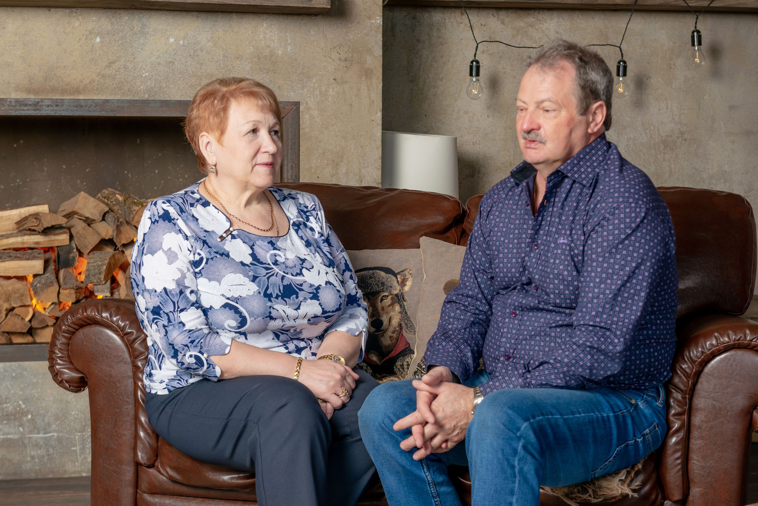Photosession of a married couple in the studio. FOTÓGRAFO MÉXICO QUINTANA ROO