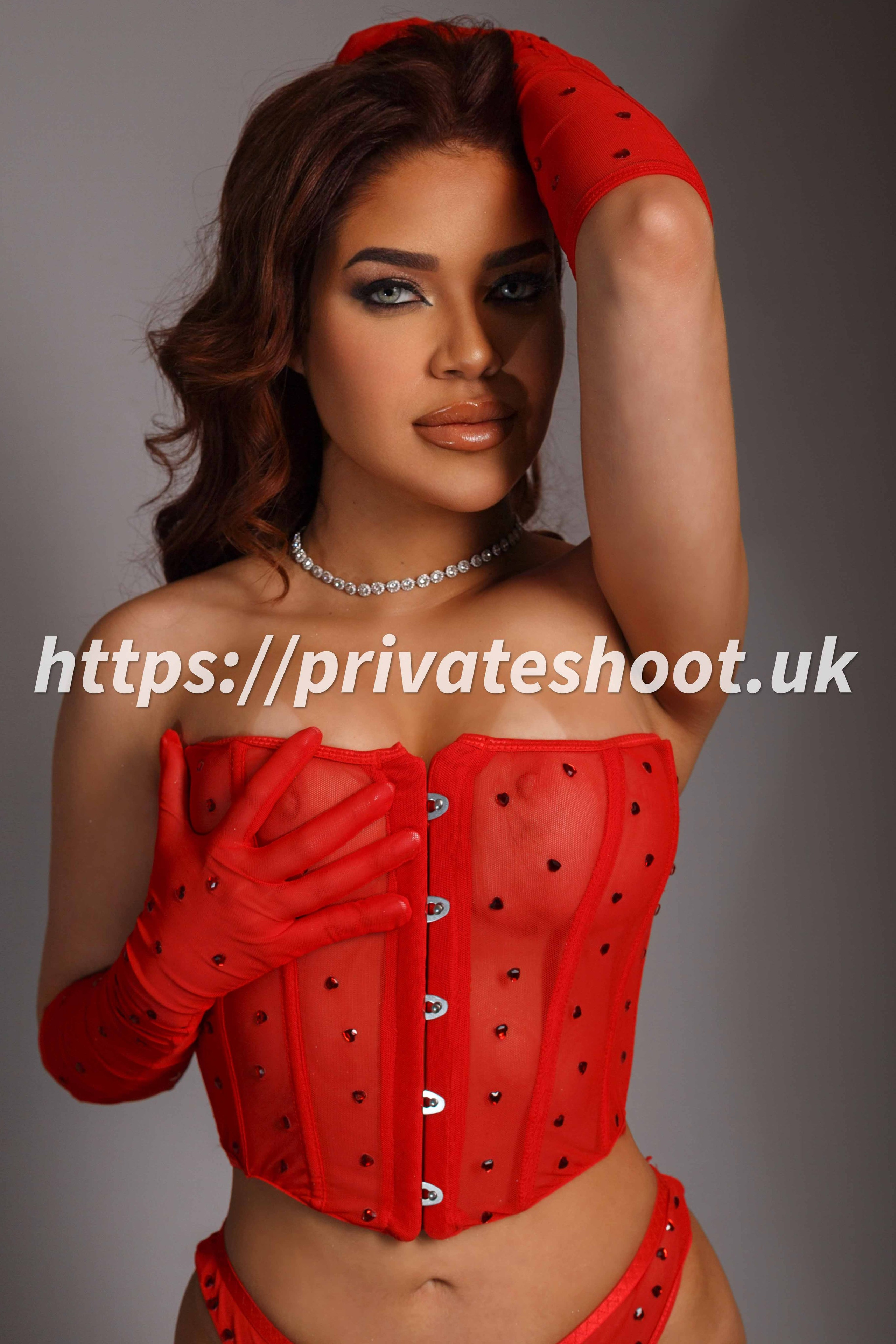Private Studio. Ensaio Sensual em Londres | Private Shoot