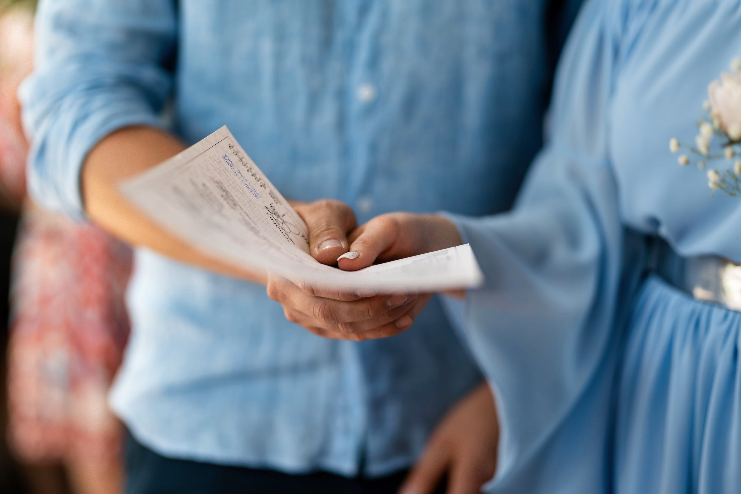 - nunta--fotograf-profesionist-botosani - fotografie-nunta-romantica - imagini-nunta-in-natura-alin-chirila-fotograf - fotografii-cuplu-indragostit-nunta-botosani - sedinta-foto-miri-andrei-iustina-alinofotostudio - amintiri-din-nunta-realizate-de-fotograf-profesionist - povestea-nuntii-andrei-si-iustina-in-imagini-alinofotostudio-fotograf evenimente- evenimente Botoșani -fotograf Suceava - fotograf Iași- servicii foto. servicii foto Botoșani. servicii foto video Botoșani. fotograf nunta. fotograf evenimente. fotograf nunta Botoșani. Alin chirila. Alin chirila fotograf. Alinofotostudio.- servicii foto. servicii foto Botoșani. servicii foto video Botoșani. fotograf nunta. fotograf evenimente. fotograf nunta Botoșani. Alin chirila. Alin chirila fotograf. Alinofotostudio.fotograf stare civilă,poze stare civilă,album foto stare civilă,servicii foto suceava,fotograf evenimente suceava,fotograf nuntă suceava,poze cununie civilă,ședință foto stare civilă,sesiune foto suceava,fotograf profesionist suceava,fotograf botosani,stare civila botosani,alinofotostudio,alin chirila fotograf.servicii foto. servicii foto Botoșani. servicii foto video Botoșani. fotograf nunta. fotograf evenimente. fotograf nunta Botoșani. Alin chirila. Alin chirila fotograf. Alinofotostudio.fotograf stare civilă,poze stare civilă,album foto stare civilă,servicii foto suceava,fotograf evenimente suceava,fotograf nuntă suceava,poze cununie civilă,ședință foto stare civilă,sesiune foto suceava,fotograf profesionist suceava,fotograf botosani,stare civila povestitor prin fotografiebotosani,alinofotostudio,alin chirila fotograf,servicii foto. servicii foto Botoșani. servicii foto video Botoșani. fotograf nunta. fotograf evenimente. fotograf nunta Botoșani. Alin chirila. Alin chirila fotograf. Alinofotostudio.fotograf stare civilă,poze stare civilă,album foto stare civilă,servicii foto suceava,fotograf evenimente suceava,fotograf nuntă suceava,poze cununie civilă,ședință foto stare civilă,sesiune foto suceava,fotograf profesionist suceava,fotograf botosani,stare civila botosani,alinofotostudio,alin chirila fotograf,cununie religioasă botoșani,andreea și neculai,capela militară botoșani,foto conacul zăicești,fotograf nuntă botoșani,fotograf cununie religioasă,foto evenimente botoșani,poze cununie capela militară,ședință foto zăicești,fotograf profesionist botoșaniMire și mireasă – Sergiu & Liliana – ziua nunții, 2024 - Emoții în ziua nunții – Sergiu și Liliana - Dansul mirilor – fotografie artistică nuntă 2024 - Sedinta foto romantică în natură – Sergiu & Liliana - Rochia de mireasă și detalii de nuntă elegan-Album de cununie civilă Florin și Anda – Fotografii profesionale realizate de Alin Chirilă în Botoșani -fotograf prin fotografie-Ședință foto Trash the Dress pe muntele Rarău cu Iulian și Iuliana – fotografie de cuplu, natură montană, emoție autentică surprinsă de Alin Chirilă, povestitor prin fotografie.- "Iulian și Iuliana pe crestele Rarăului – fotografie Trash the Dress în natură" - "Cuplu îmbrățișat la apus pe muntele Rarău – ședință foto după nuntă" - "Rochie de mireasă în vânt pe munte – Trash the Dress Rarău-1. Iulian și Iuliana pe muntele Rarău – ședință foto Trash the Dress în natură, cu peisaj montan spectaculos 2. Cuplu în îmbrățișare pe Rarău – emoție autentică surprinsă după nuntă 3. Rochie de mireasă în bătaia vântului – fotografie artistică Trash the Dress în munți 4. Mire și mireasă privind spre orizont – dragoste și libertate pe muntele Rarău 5. Iuliana zâmbind în rochia de mireasă – portret în natură, Trash the Dress 6. Iulian ținându-și mireasa de mână – ședință foto romantică pe munte 7. Detaliu cu rochia pe stâncă – estetică naturală Trash the Dress Rarău 8. Cuplu în mers pe poteca Rarăului – fotografie simbolică de după nuntă 9. Apus de soare pe Rarău în spatele mirilor – imagine de poveste Trash the Dress 10. Iulian și Iuliana râzând împreună – momente autentice surprinse de Alin Chirilă, povestitor prin fotografie