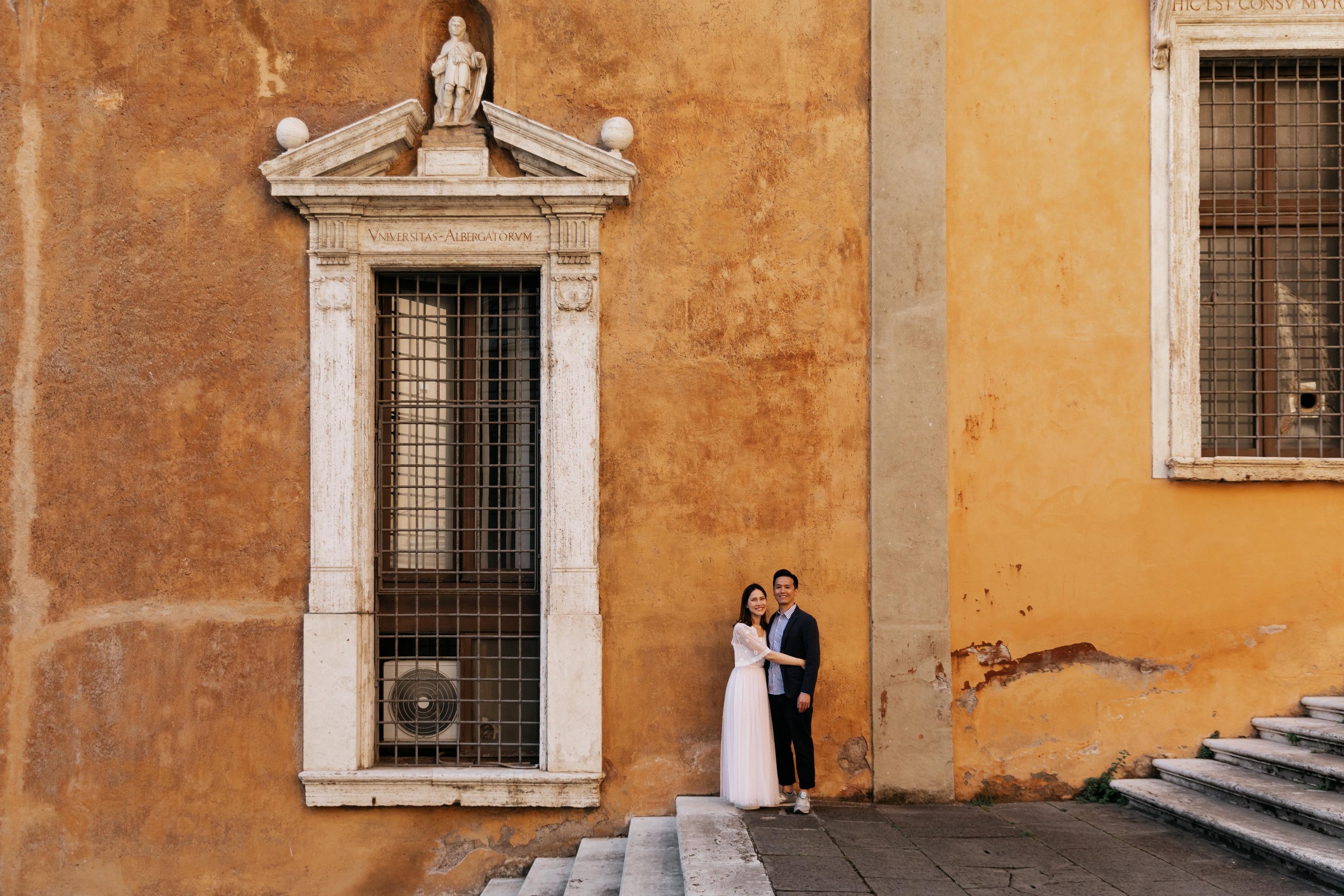 Couple photoshoot. Photographer in Rome
