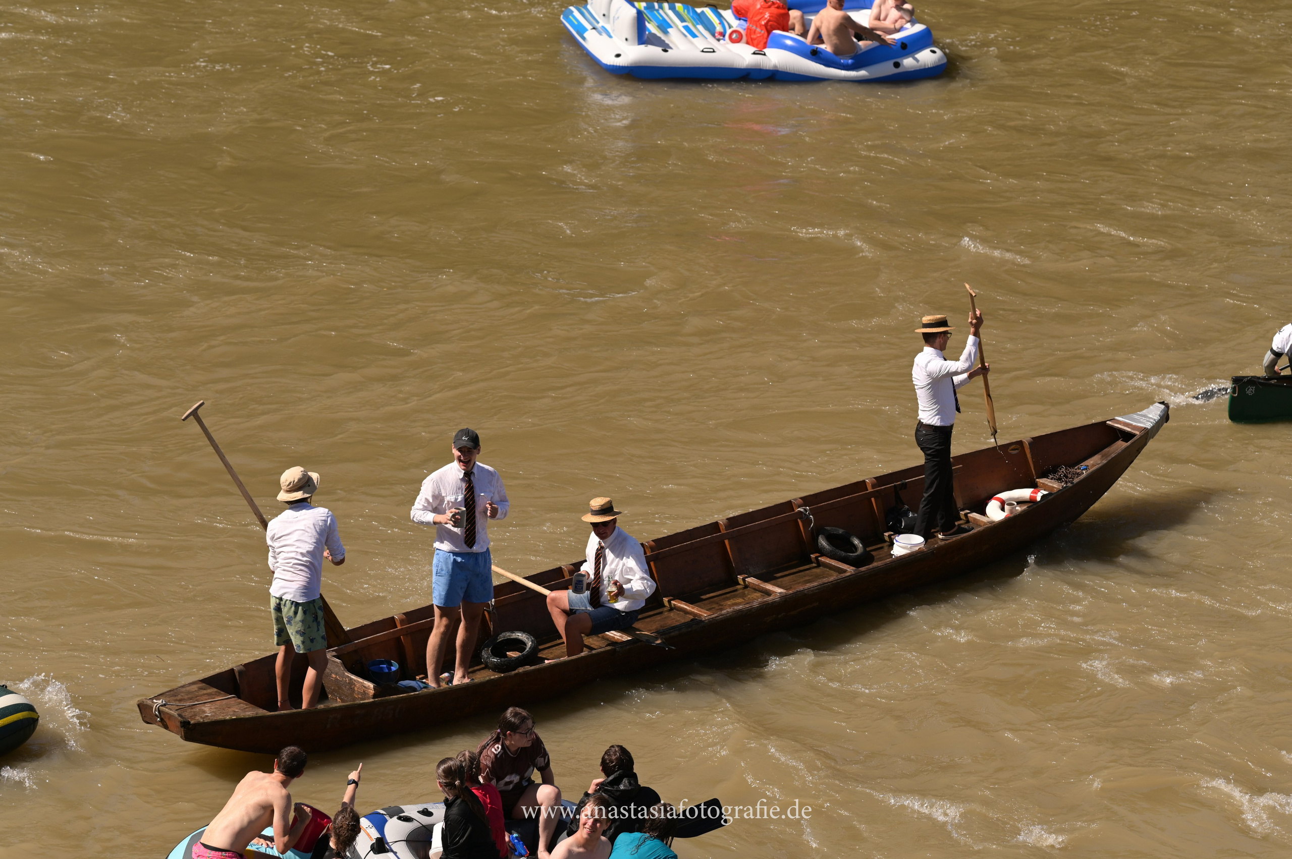Nabada Ulm 2025. Newbornfotograf Kinderfotograf Ulm Familienfotograf Anastasia Neu-Ulm