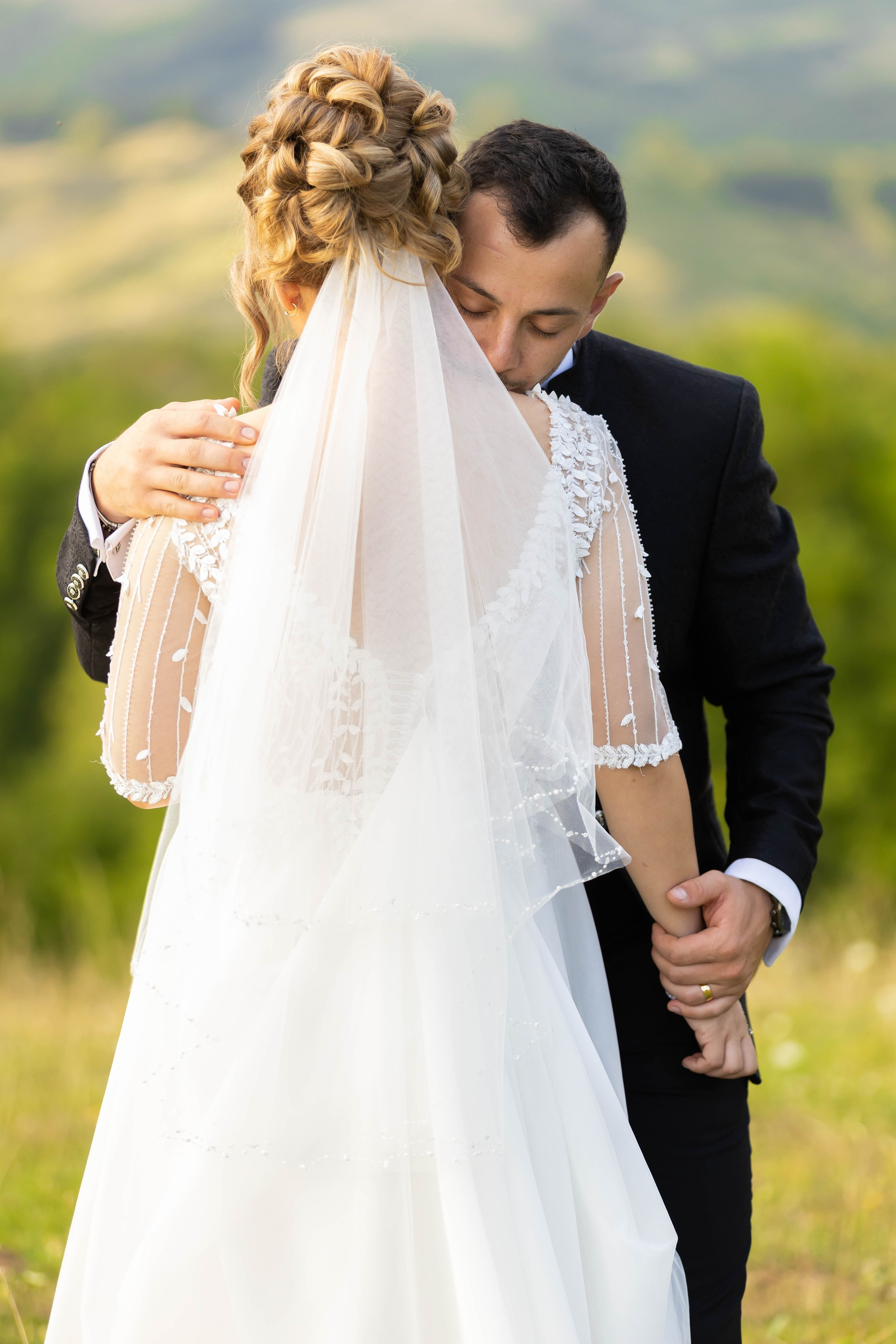 Timeless Moments: The Wedding Collection. ShutterSquad.ro