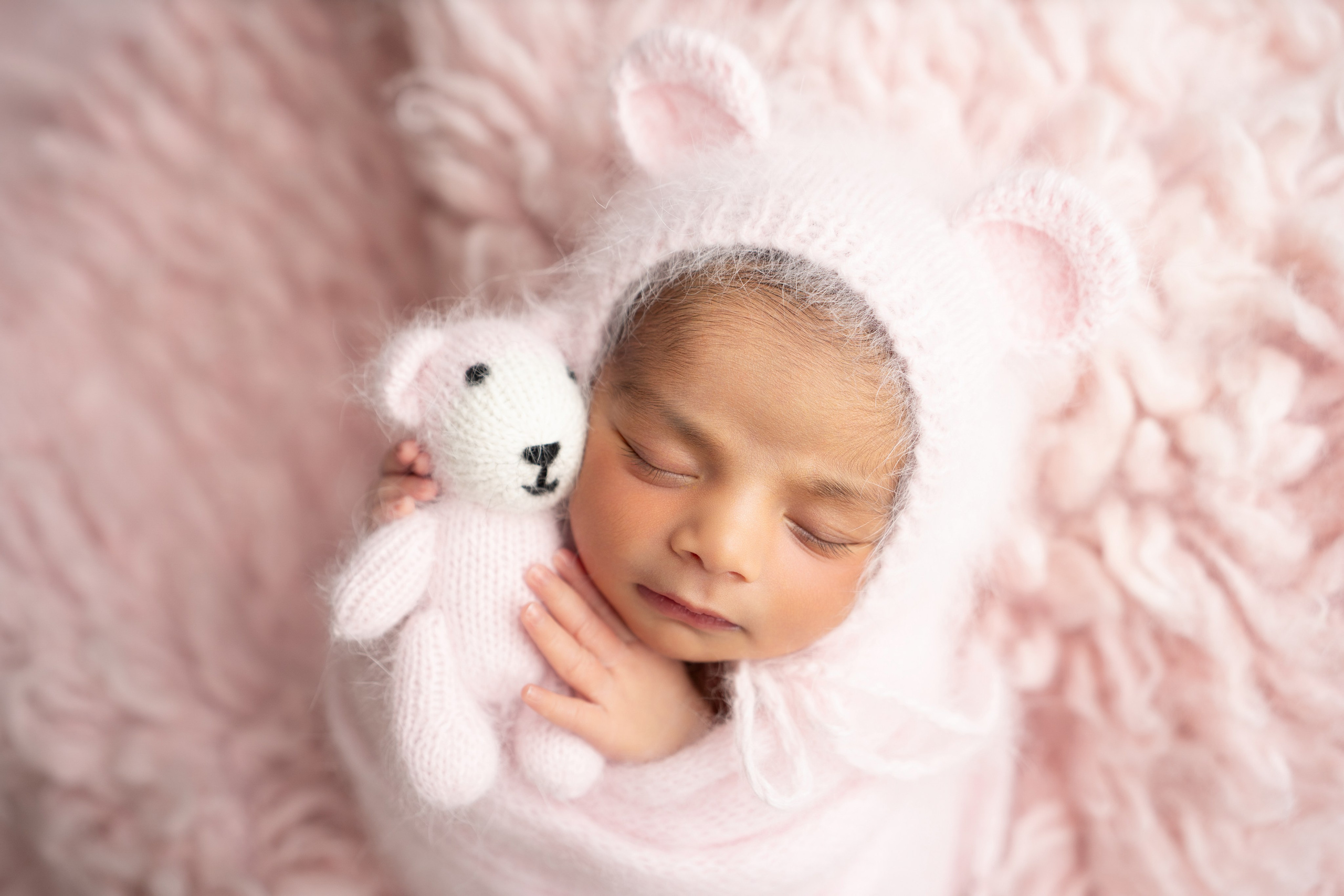 Posed Newborn. Maternity, family and newborn photography in San Francisco Bay Area