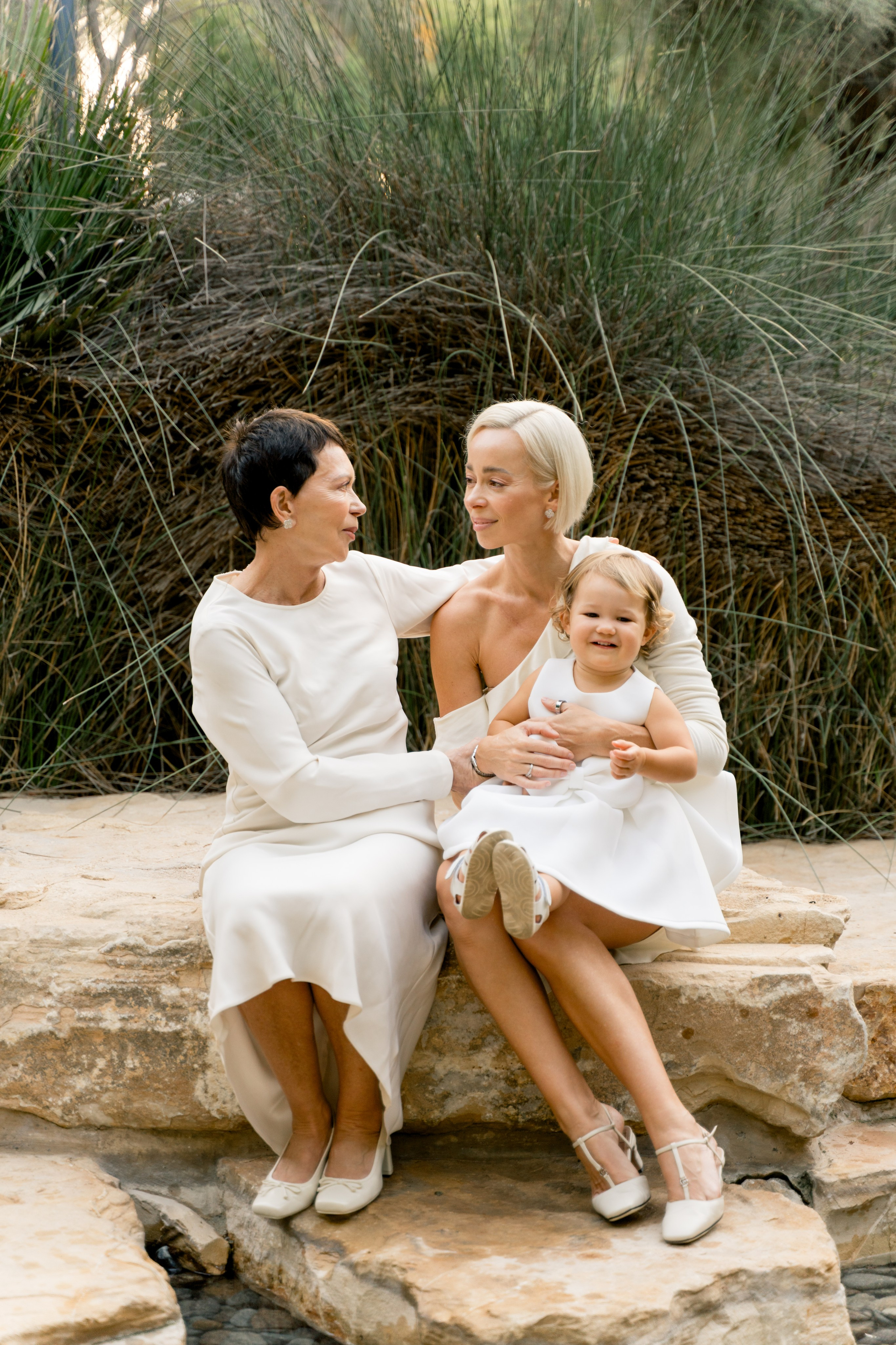 Family photoshoot in Um Al Emarat Park lifestyle style