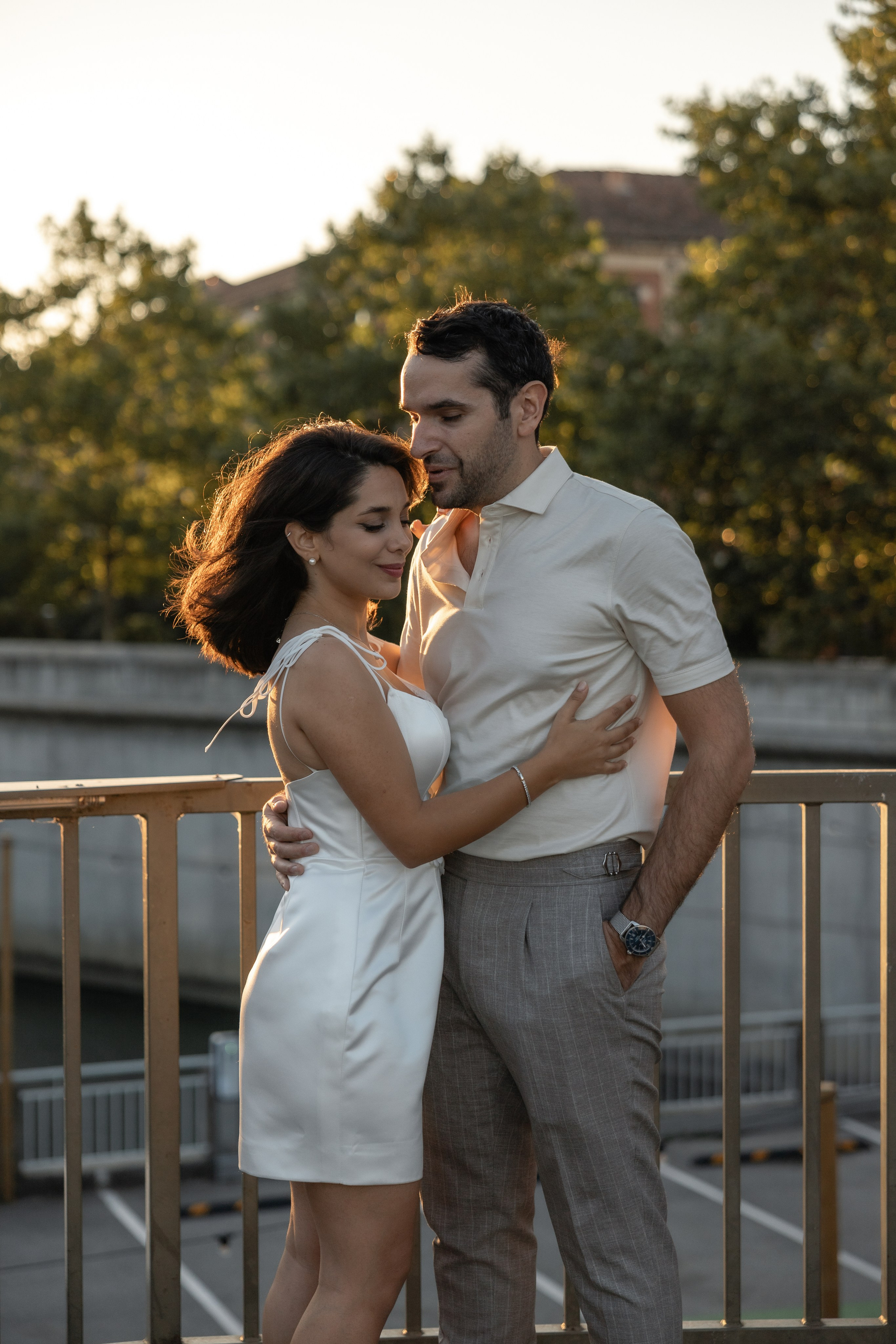 An engagement session is more than just a photoshoot—it’s a way to celebrate your love story in a place that feels important to you and you. Eugénie Smirnova — your photographer in Toulouse and southwest France