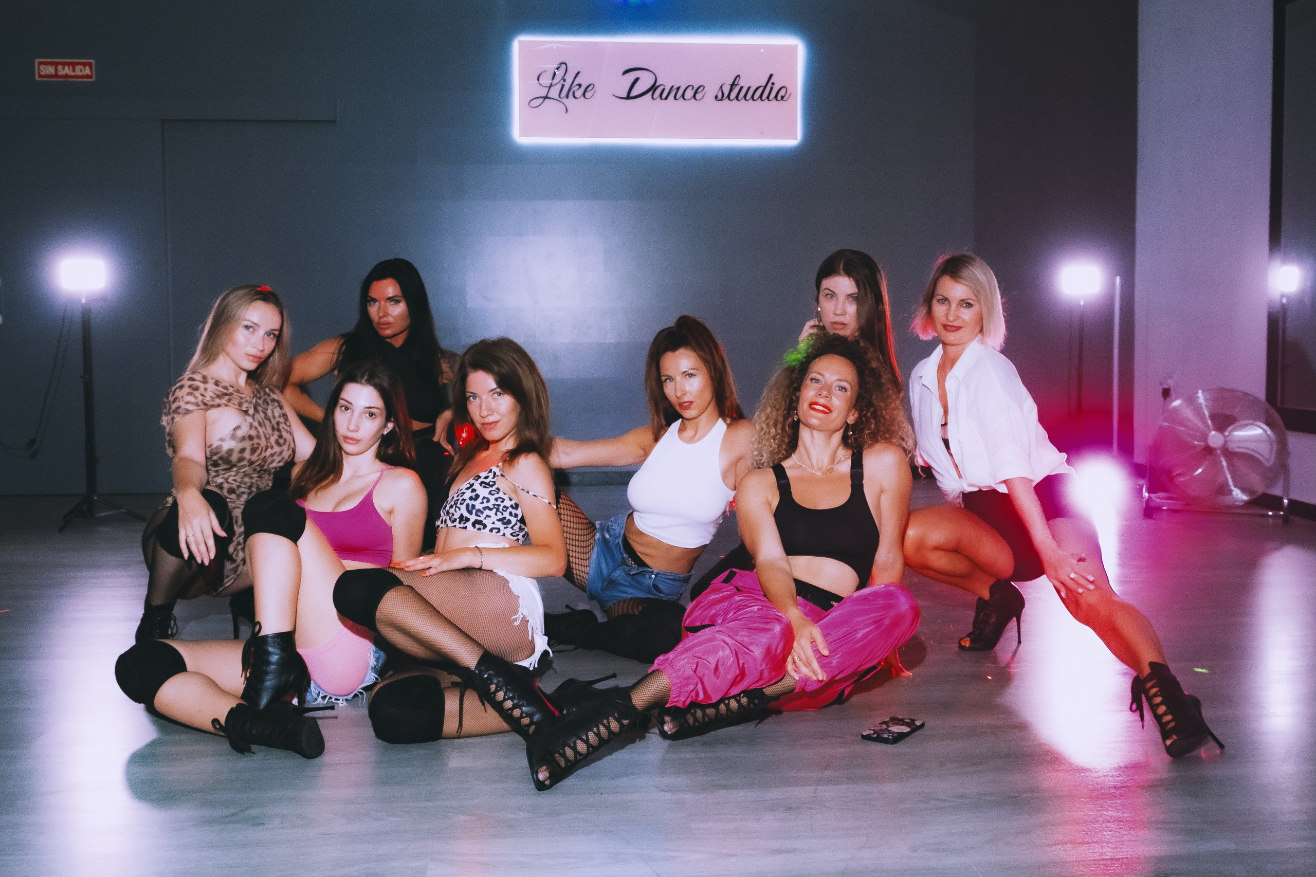 Photoshoot of High Heels rehearsals in Torrevieja — Reportage photographer Andrey Lukovnikov