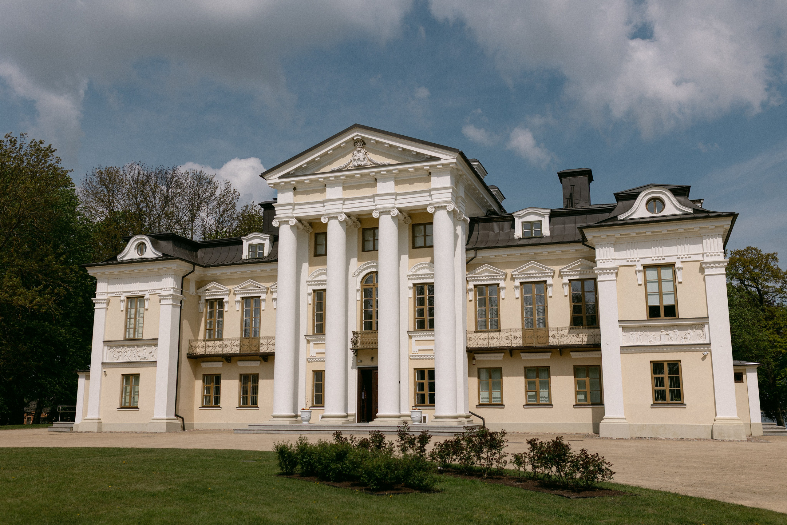 Vestuvinė fotosesija Paežerių dvare