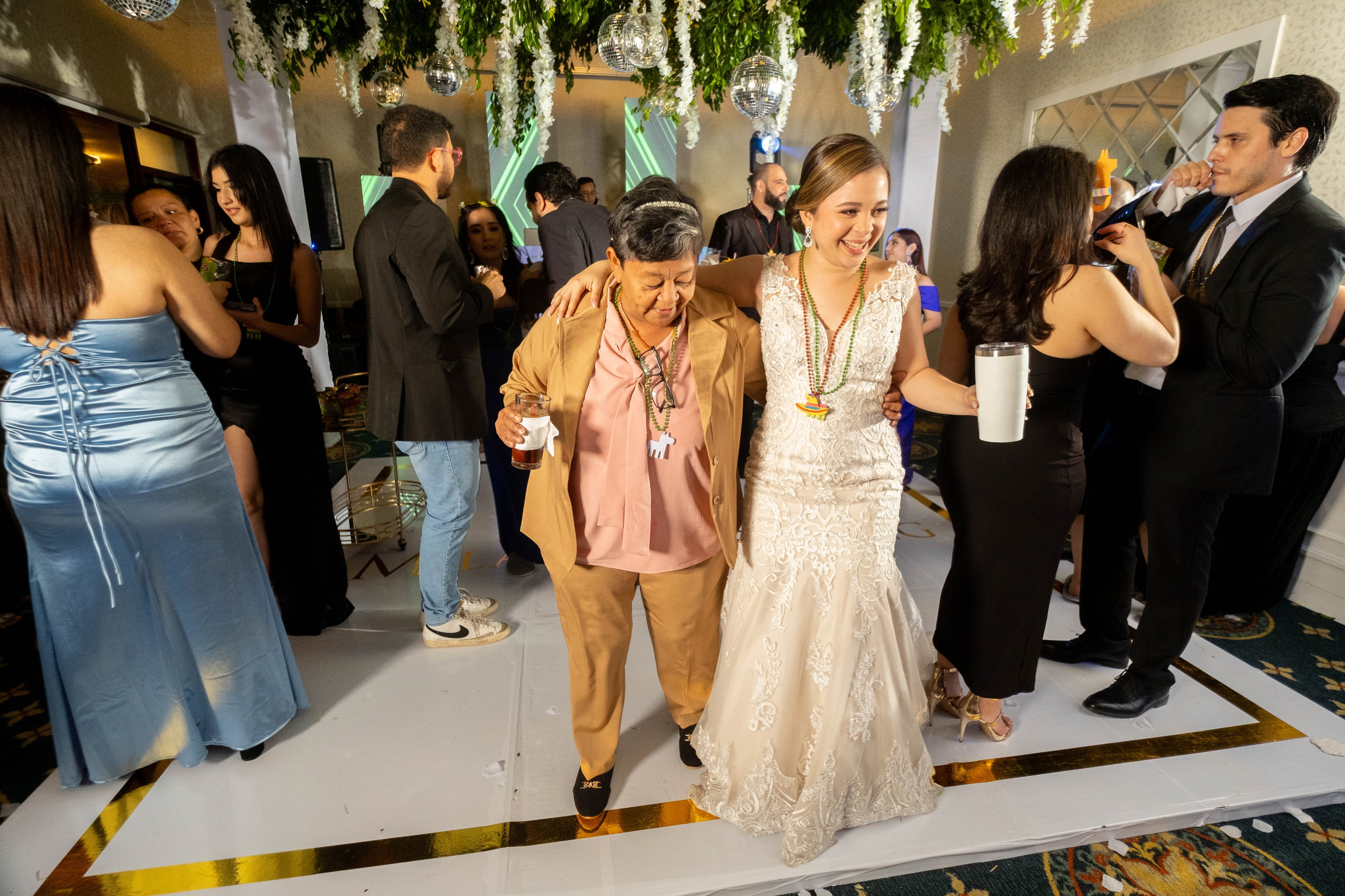 Serlin & Melanie. Daniel Brand | Fotografía de Bodas y Comercial en Honduras