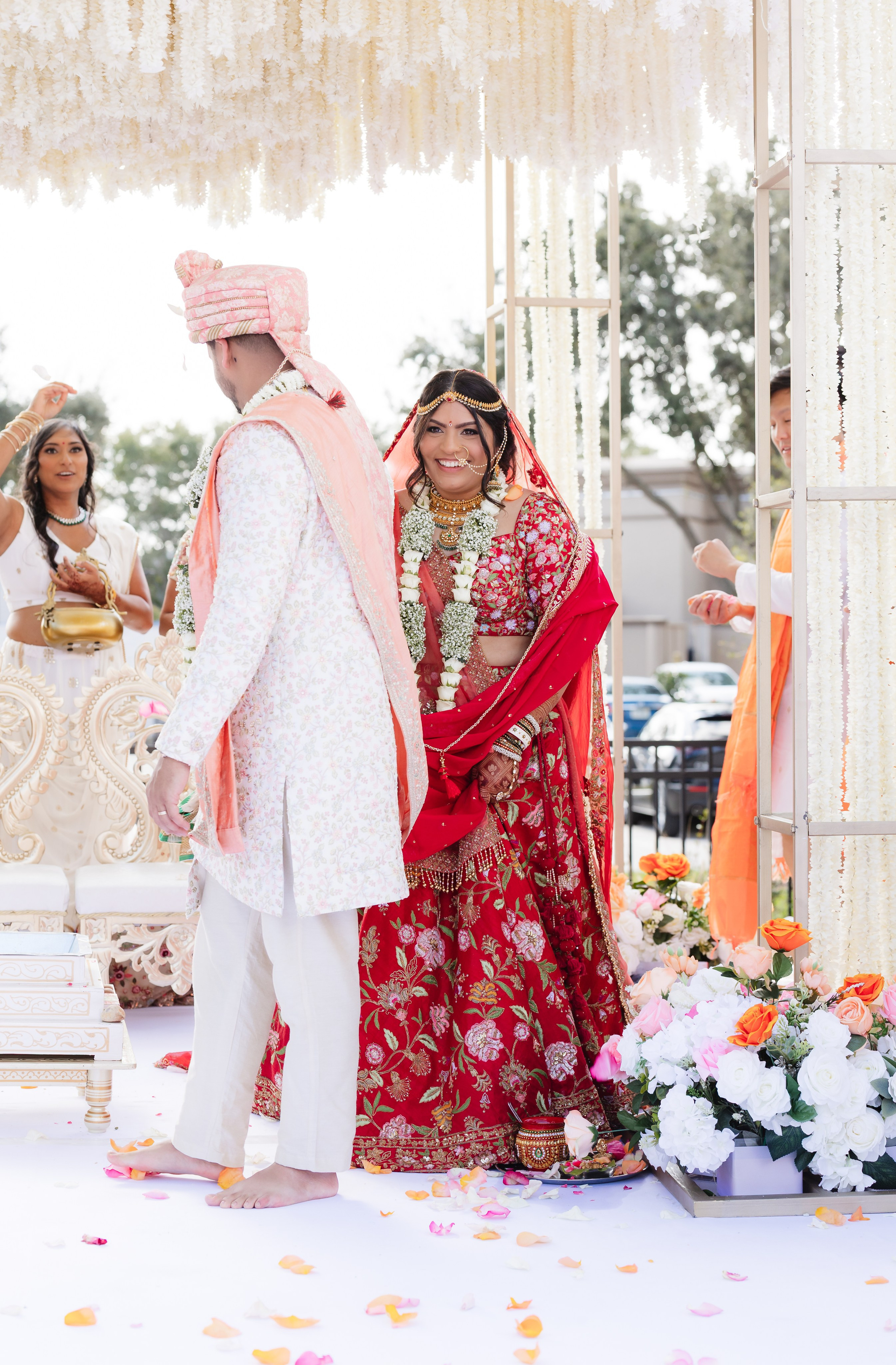 A Sacred Hindu Celebration of Love, Ritual, and Tradition. YES I DO PRODUCTION — Wedding photography&videography