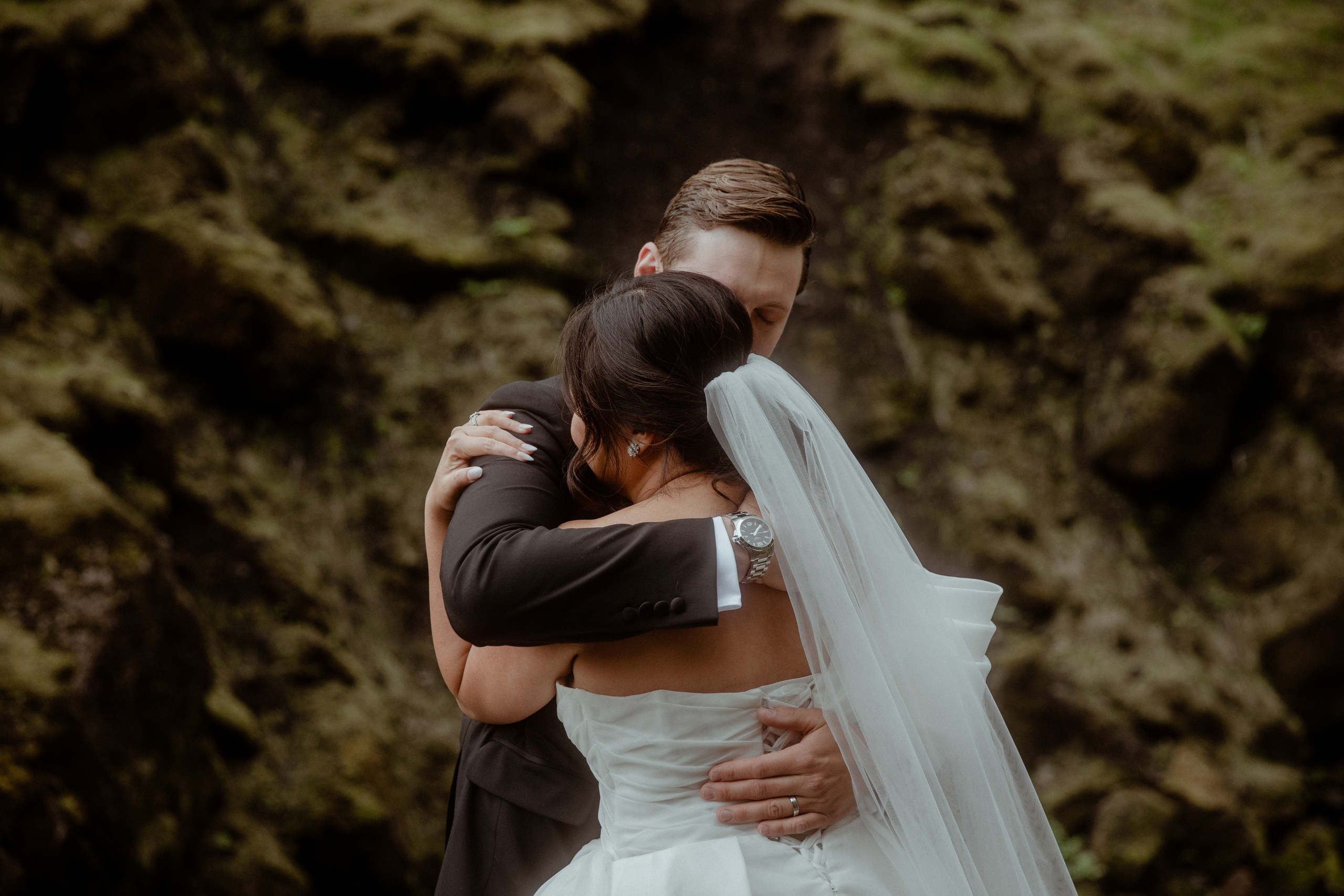 Charming South Iceland Elopement. Iceland elopement photographer & videographer