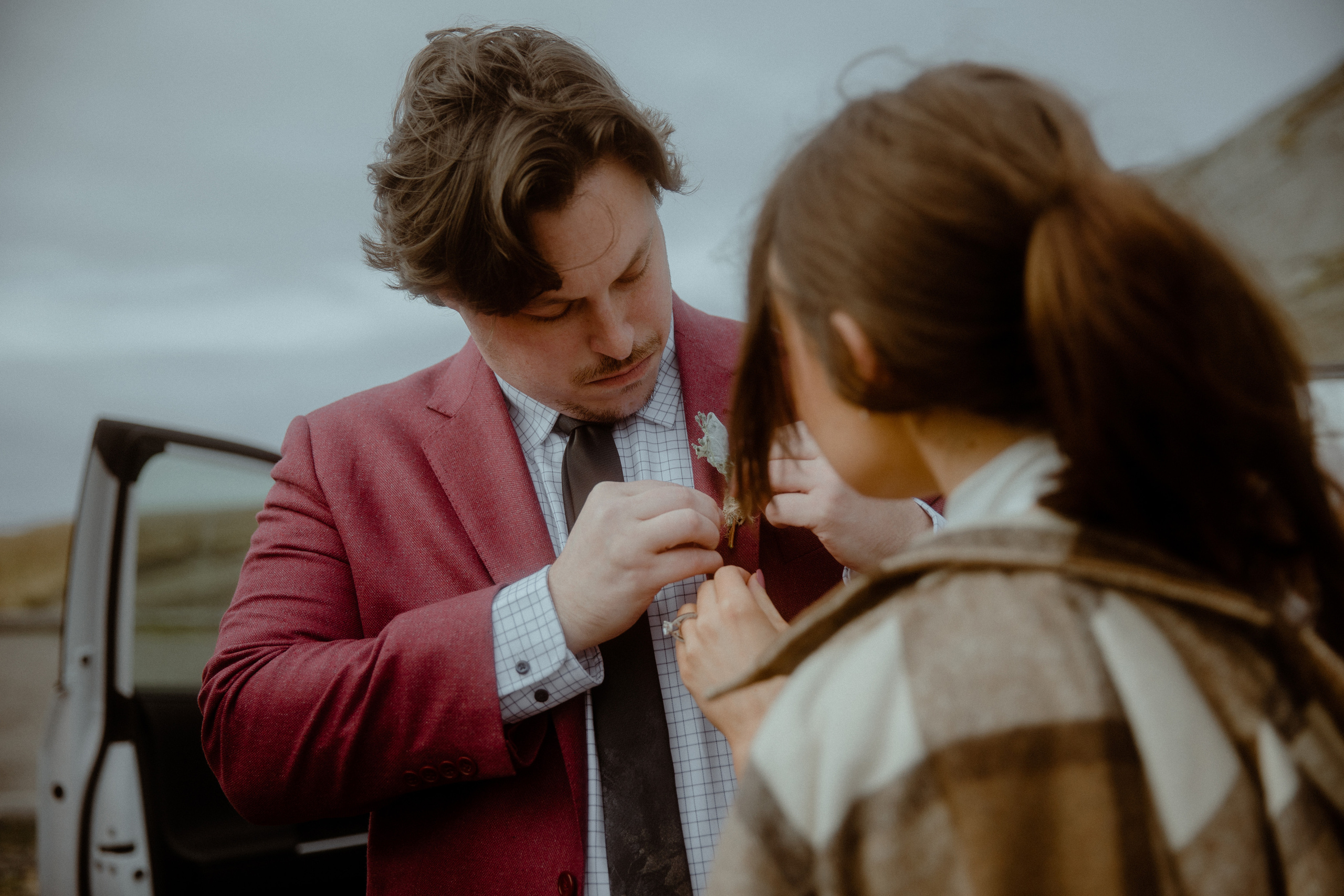 Secret hiking Elopement in Iceland. Iceland elopement photographer & videographer