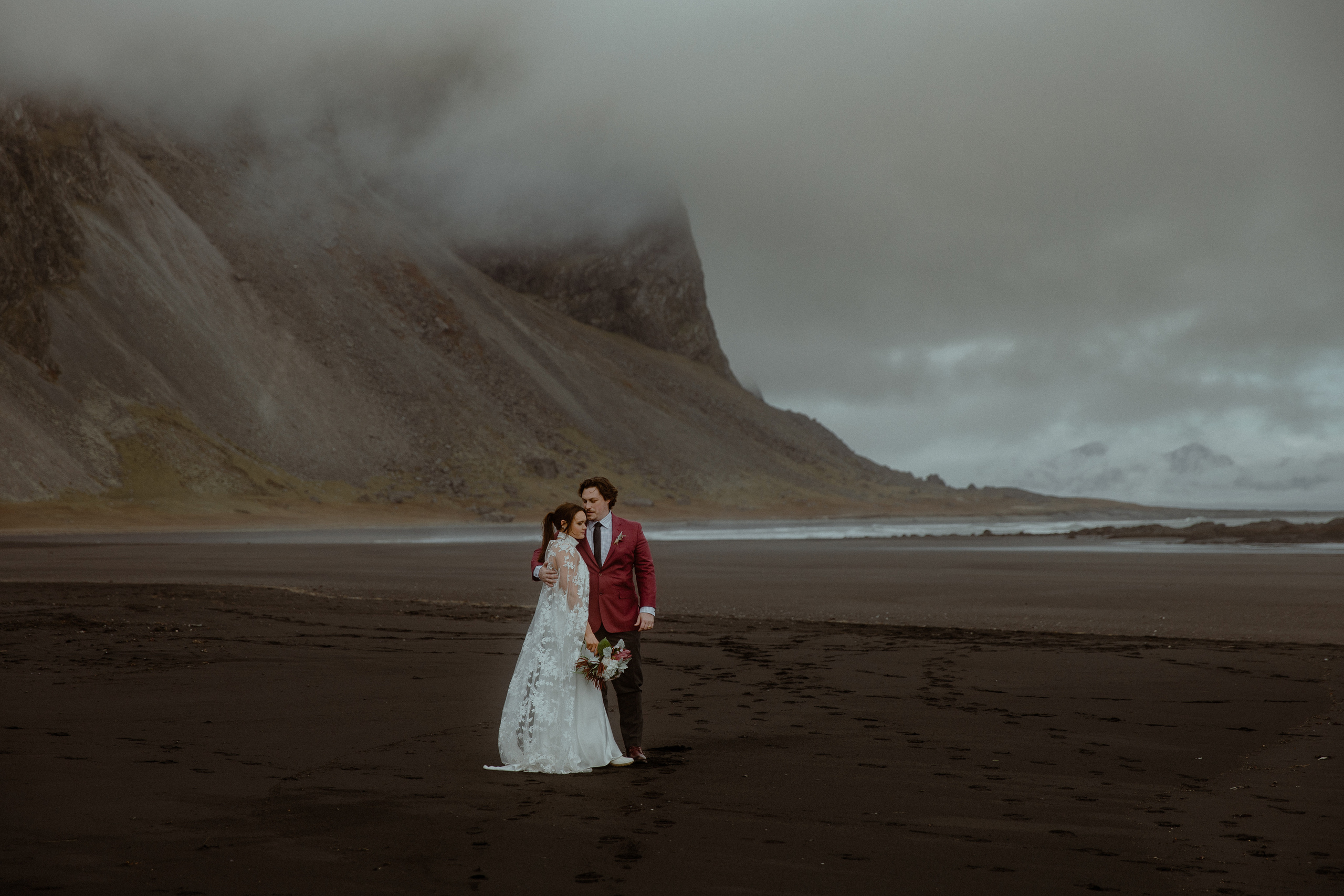 Secret hiking Elopement in Iceland. Iceland elopement photographer & videographer