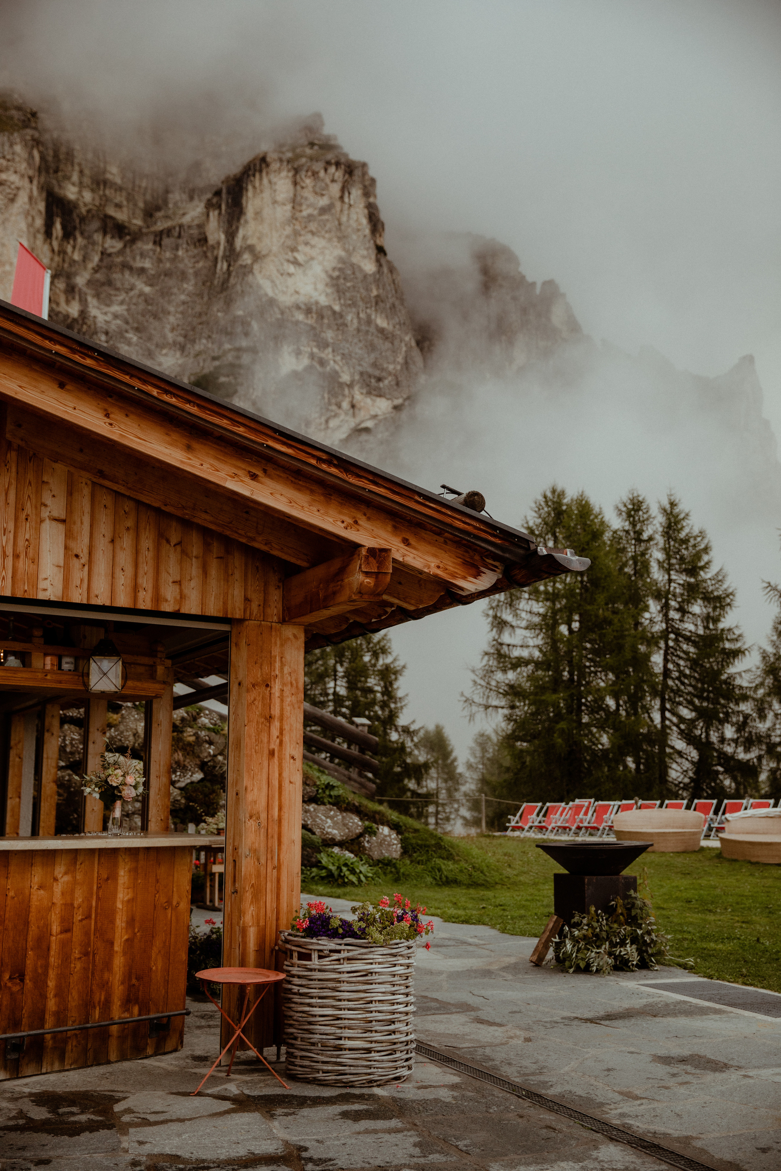 Intimate Wedding in the Dolomites. Iceland elopement photographer & videographer