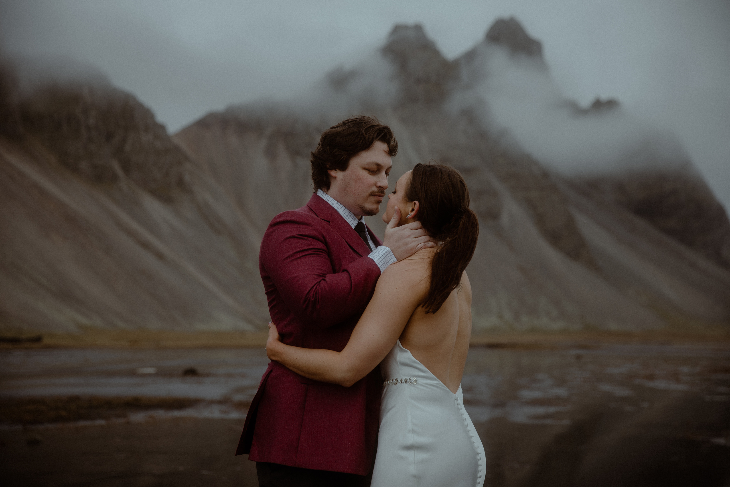 Secret hiking Elopement in Iceland. Iceland elopement photographer & videographer