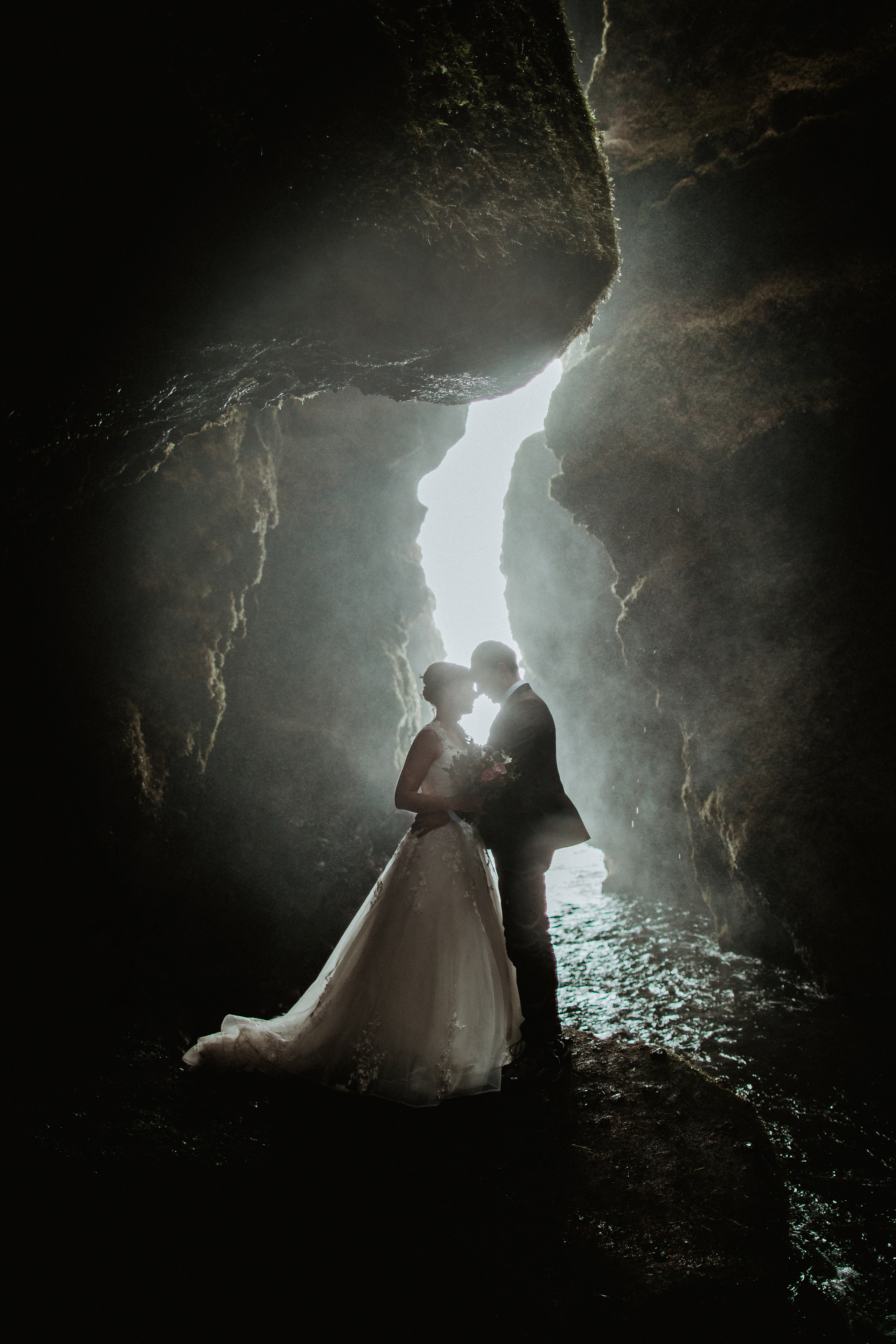 Winter Wedding in Iceland. Iceland elopement photographer & videographer