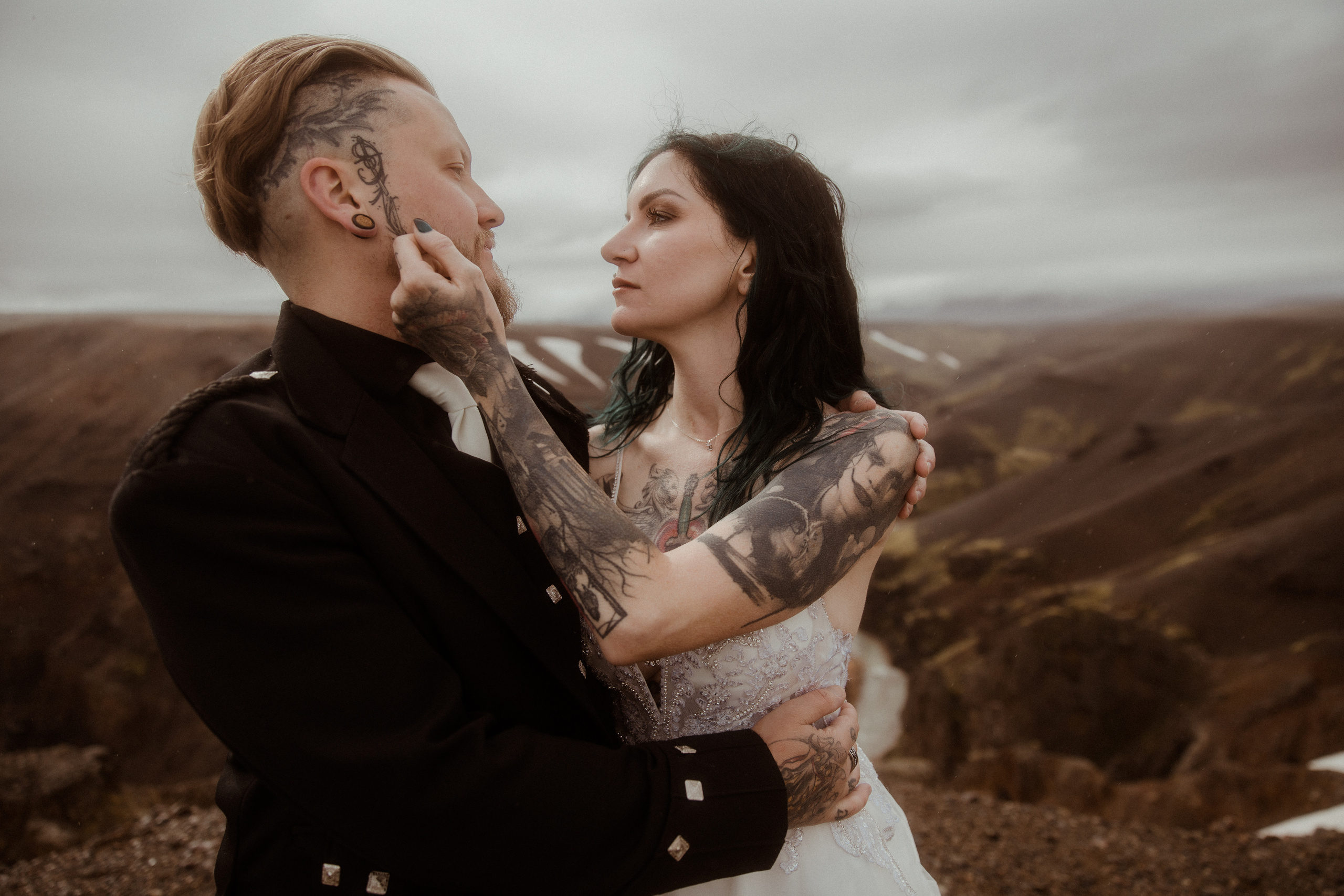 Wedding in Iceland’s Highlands. Iceland elopement photographer & videographer