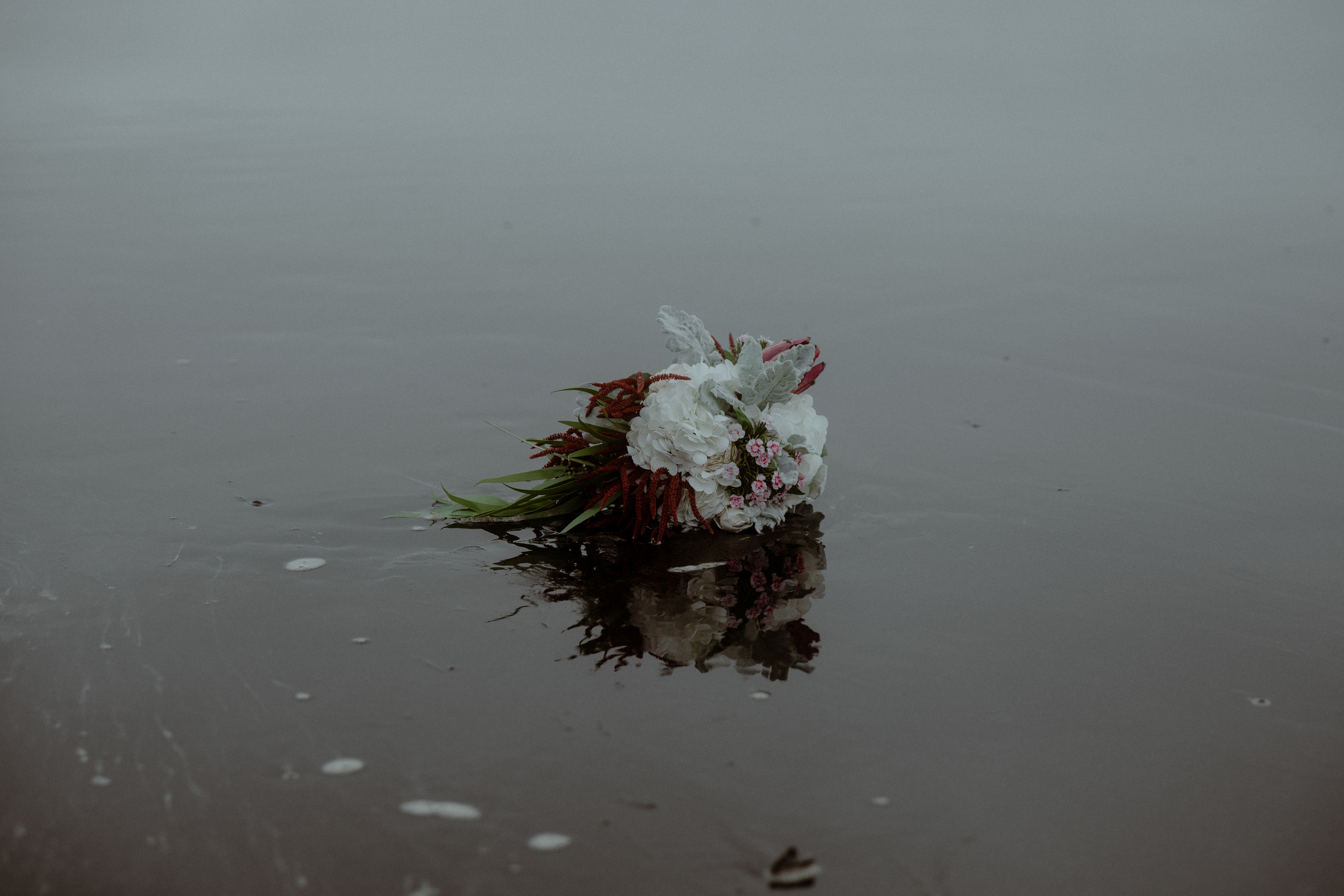 Secret hiking Elopement in Iceland. Iceland elopement photographer & videographer