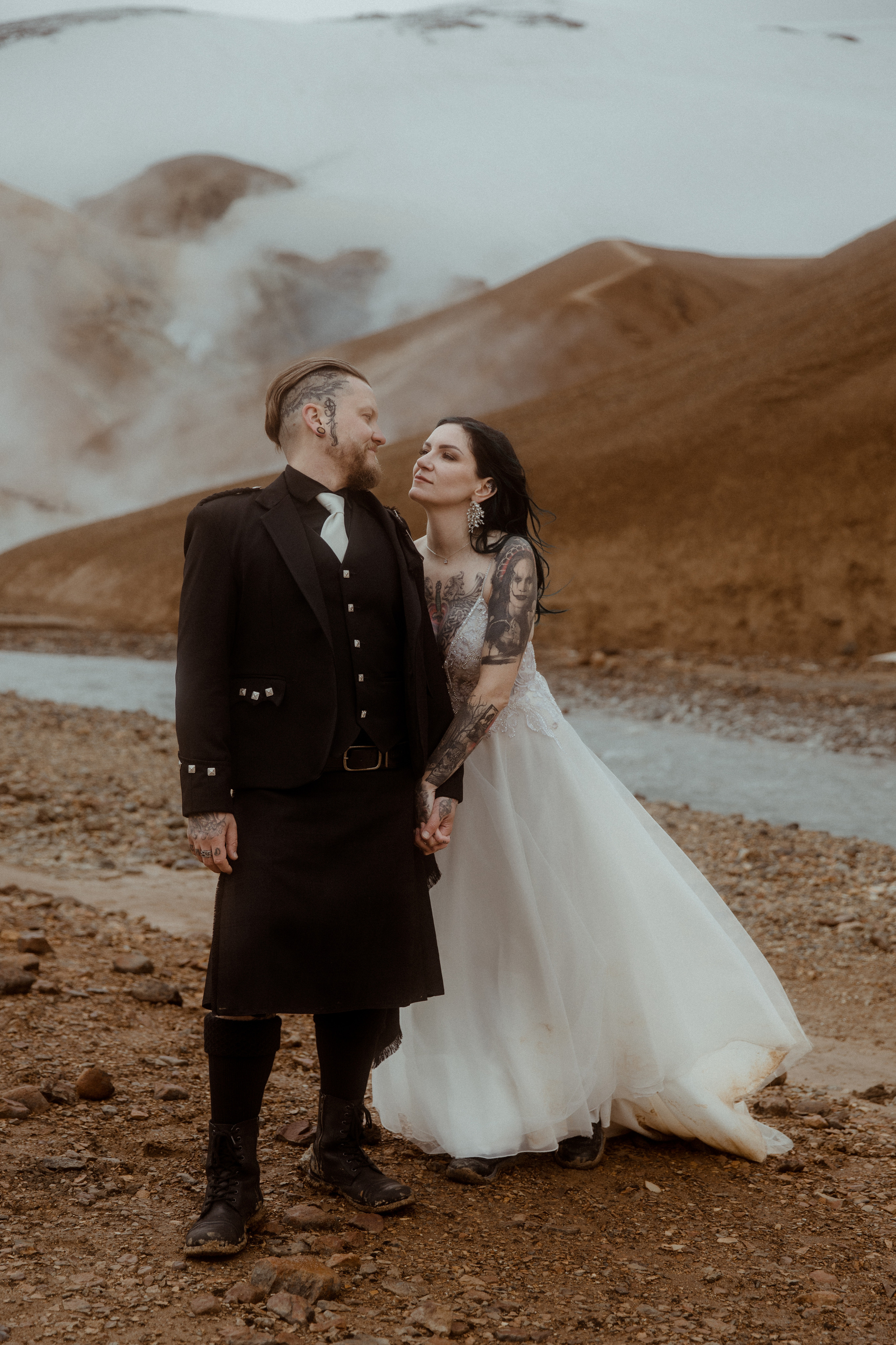 Wedding in Iceland’s Highlands. Iceland elopement photographer & videographer