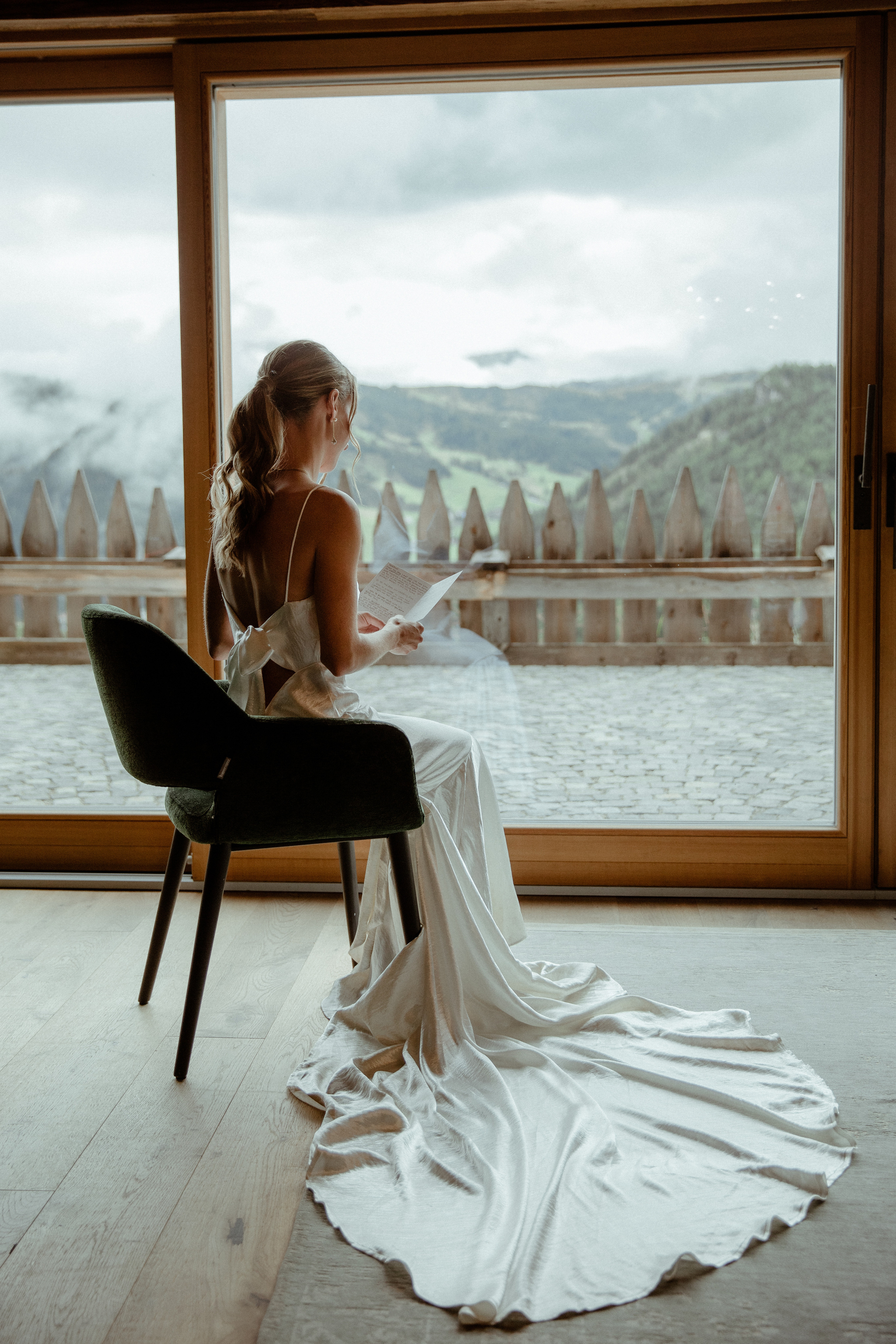 Intimate Wedding in the Dolomites. Iceland elopement photographer & videographer