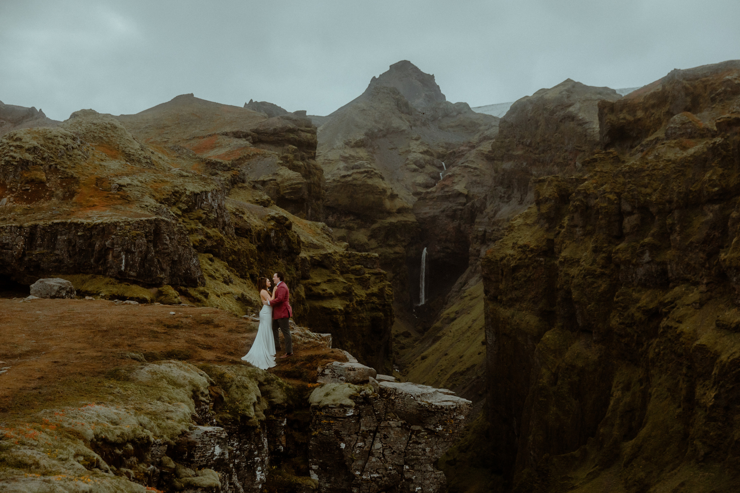 Secret hiking Elopement in Iceland. Iceland elopement photographer & videographer