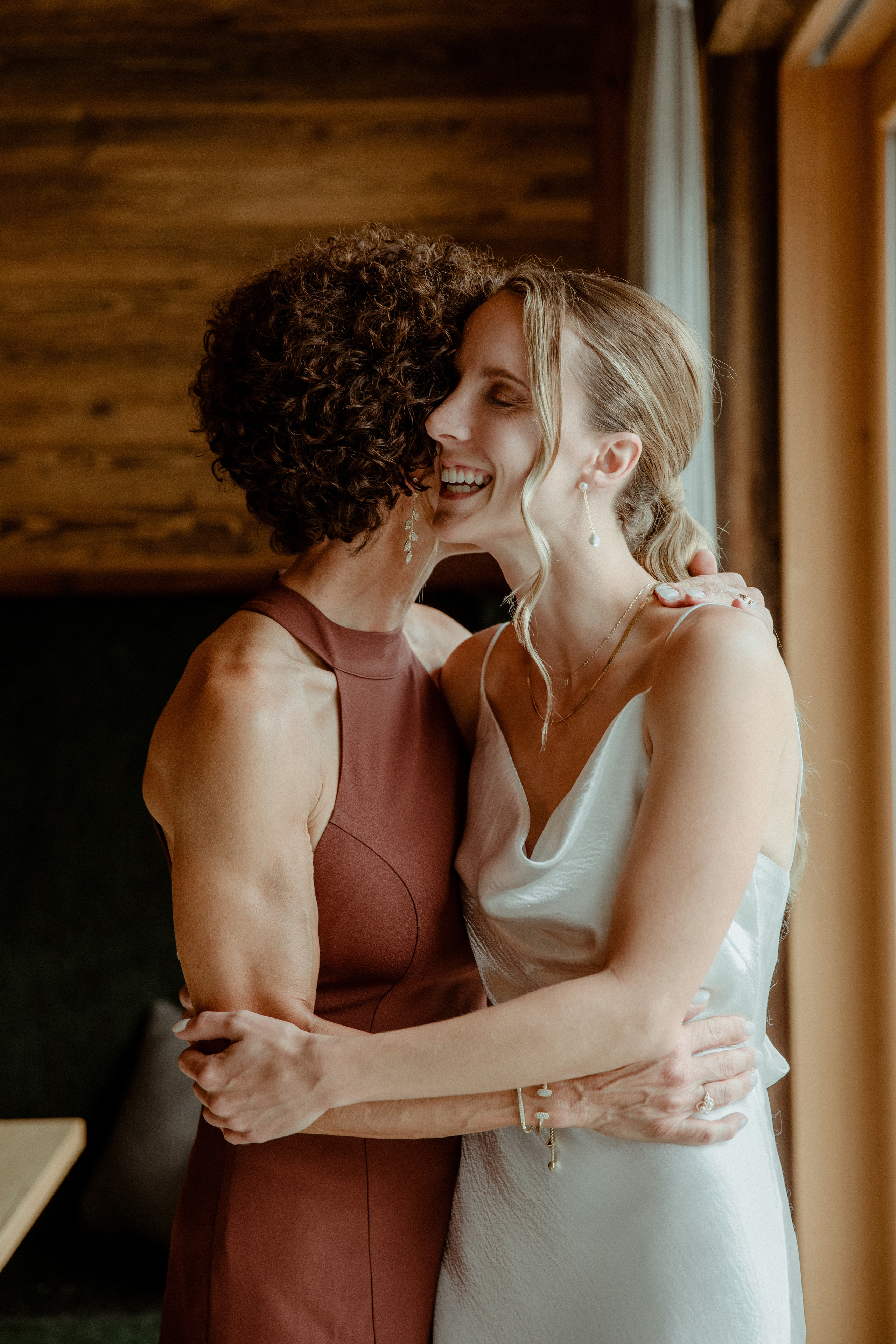 Intimate Wedding in the Dolomites. Iceland elopement photographer & videographer
