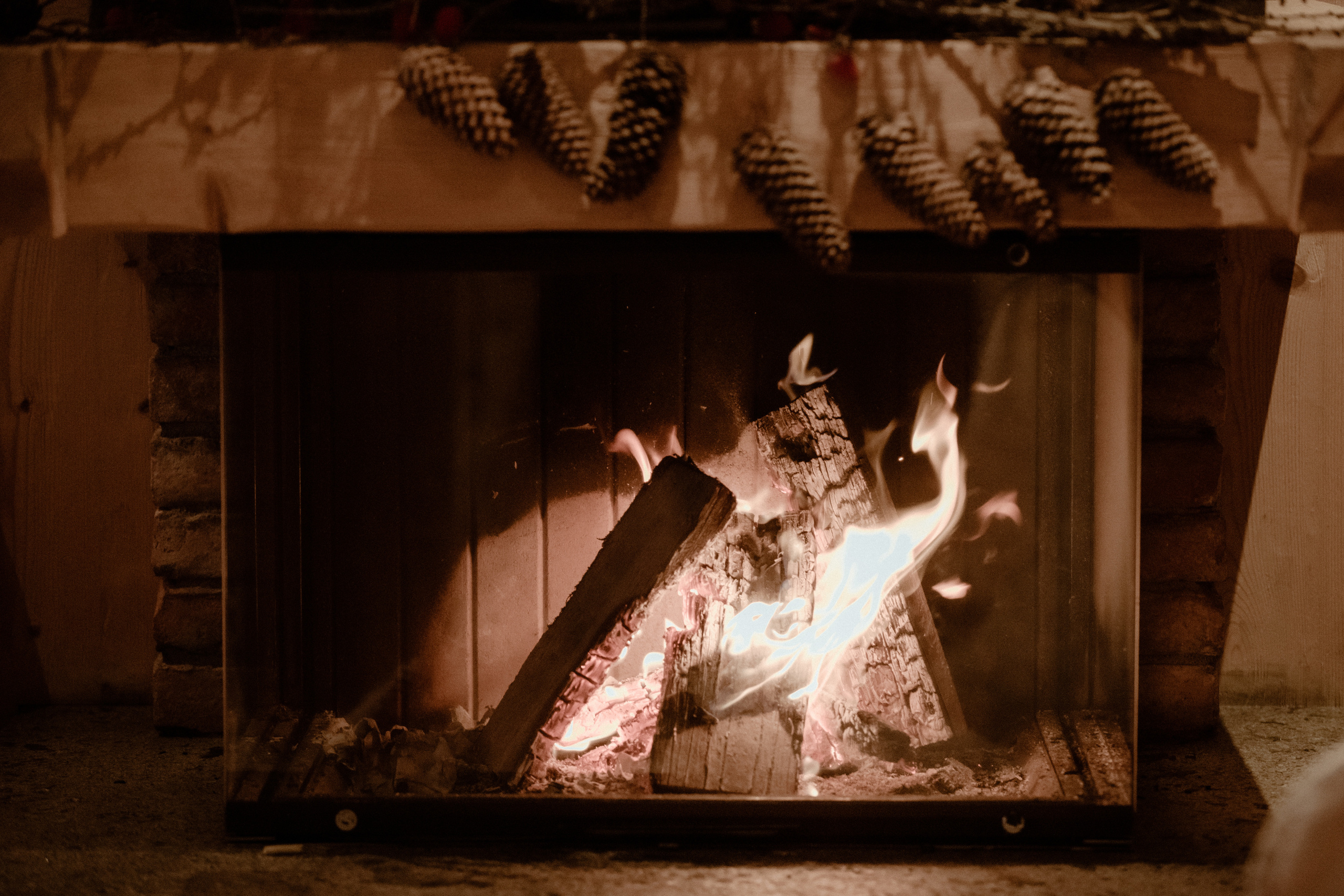 Intimate Wedding in the Dolomites. Iceland elopement photographer & videographer
