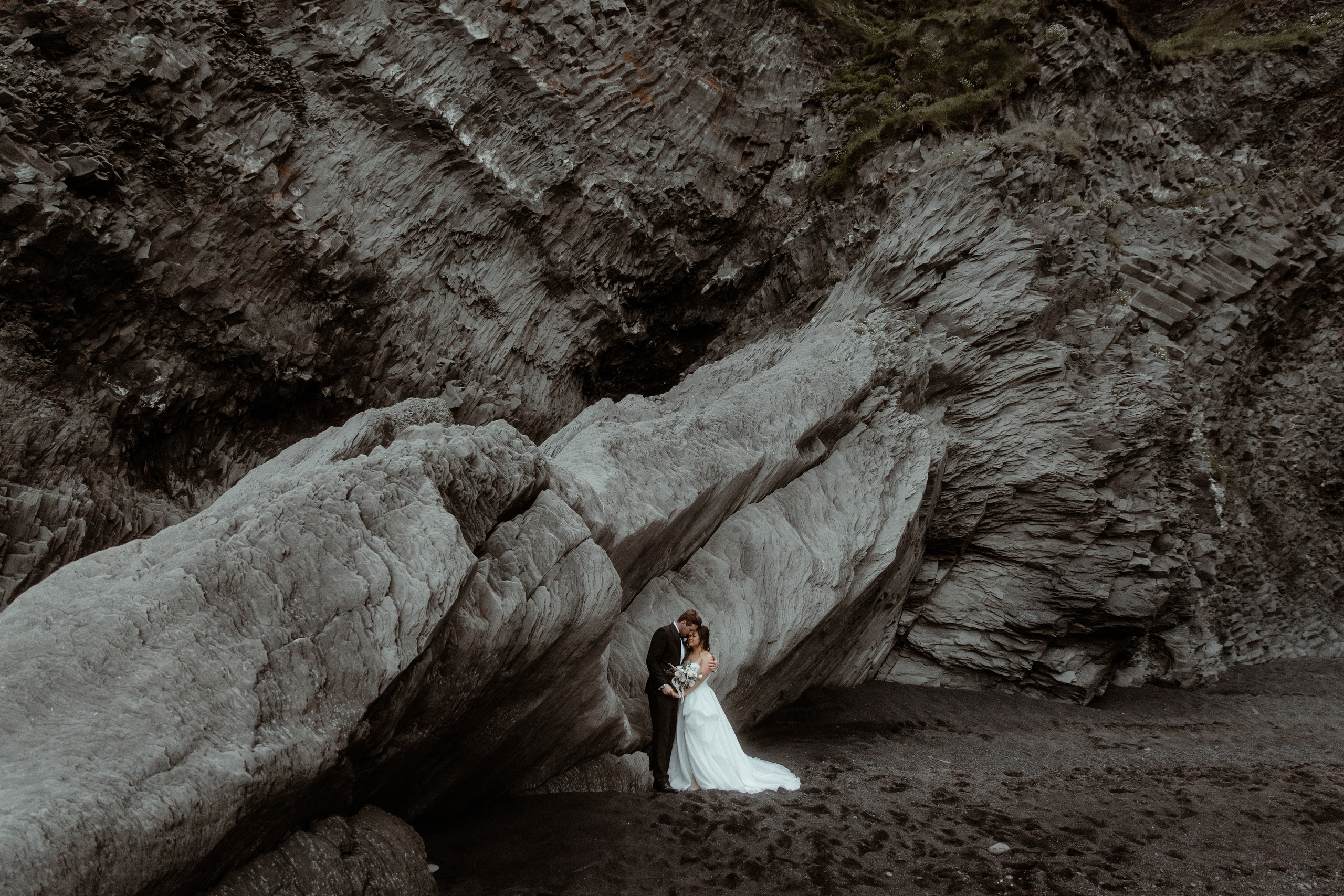 Charming South Iceland Elopement. Iceland elopement photographer & videographer