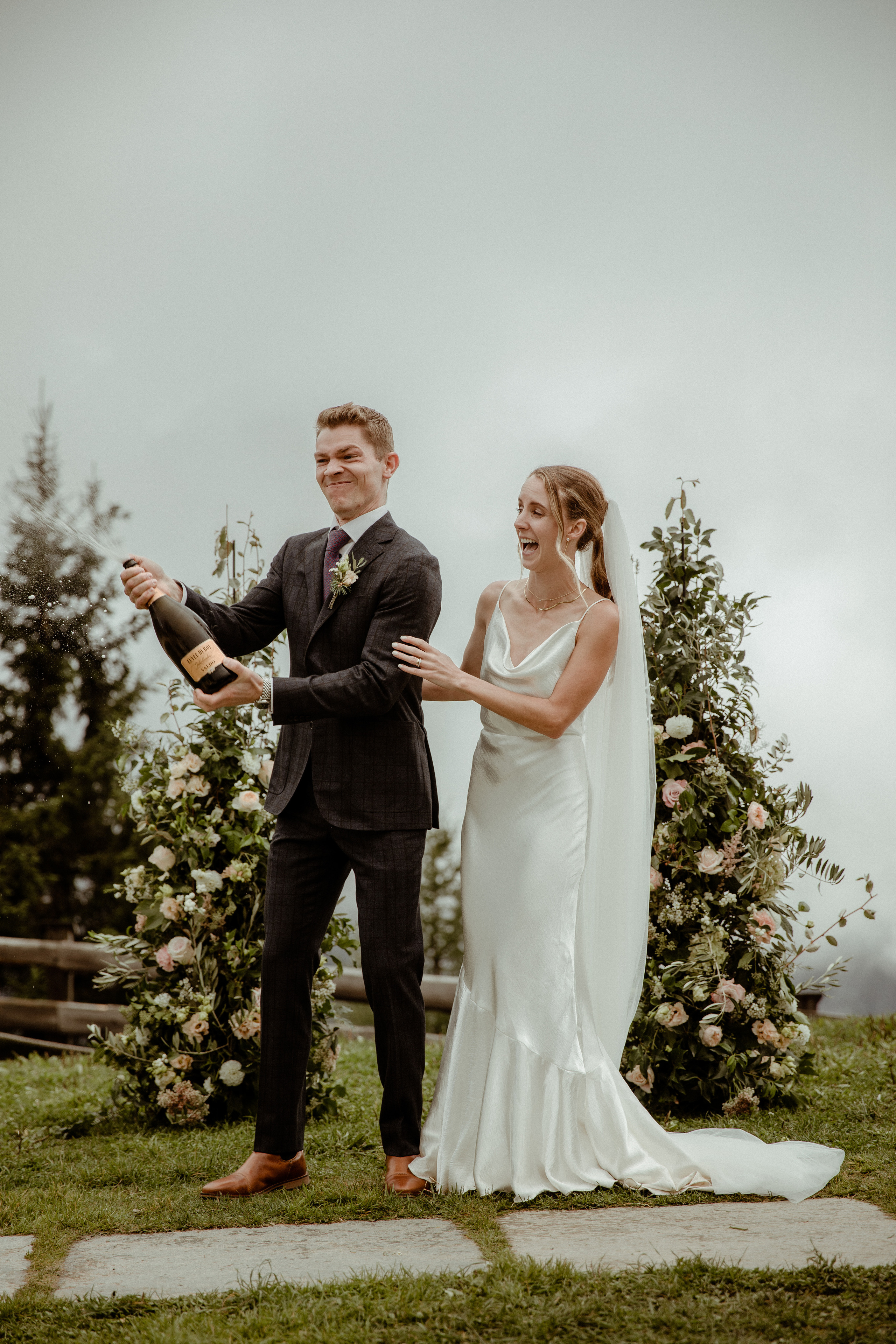 Intimate Wedding in the Dolomites. Iceland elopement photographer & videographer