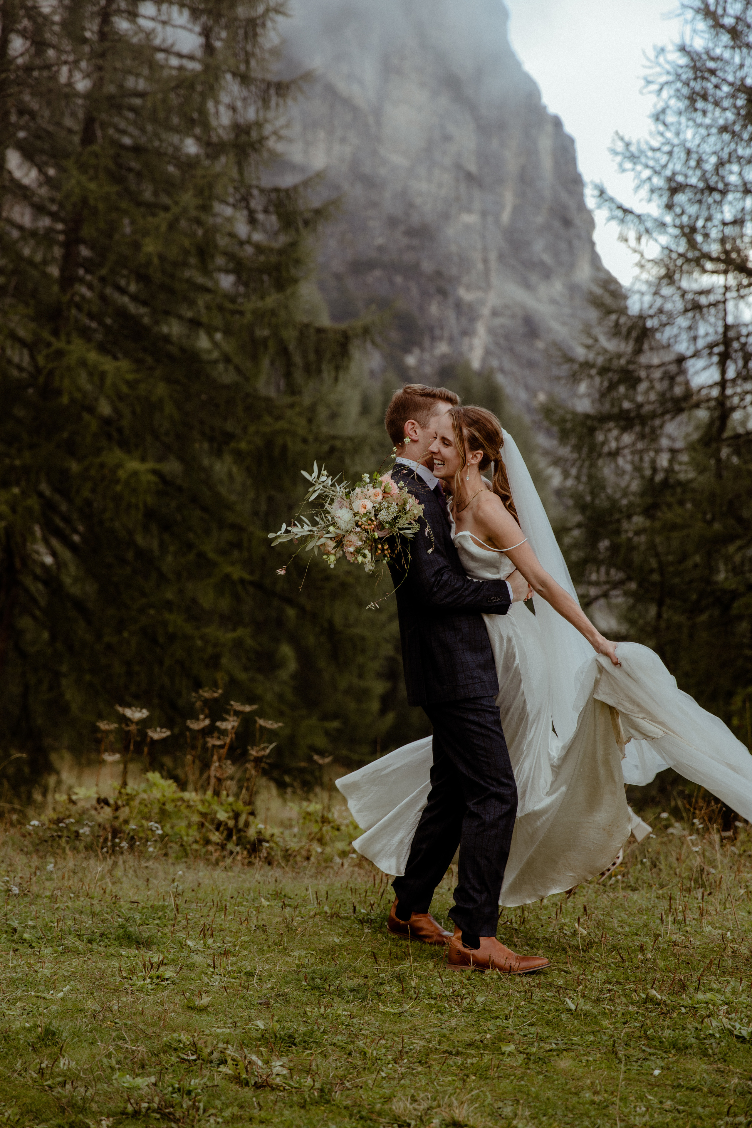 Intimate Wedding in the Dolomites. Iceland elopement photographer & videographer