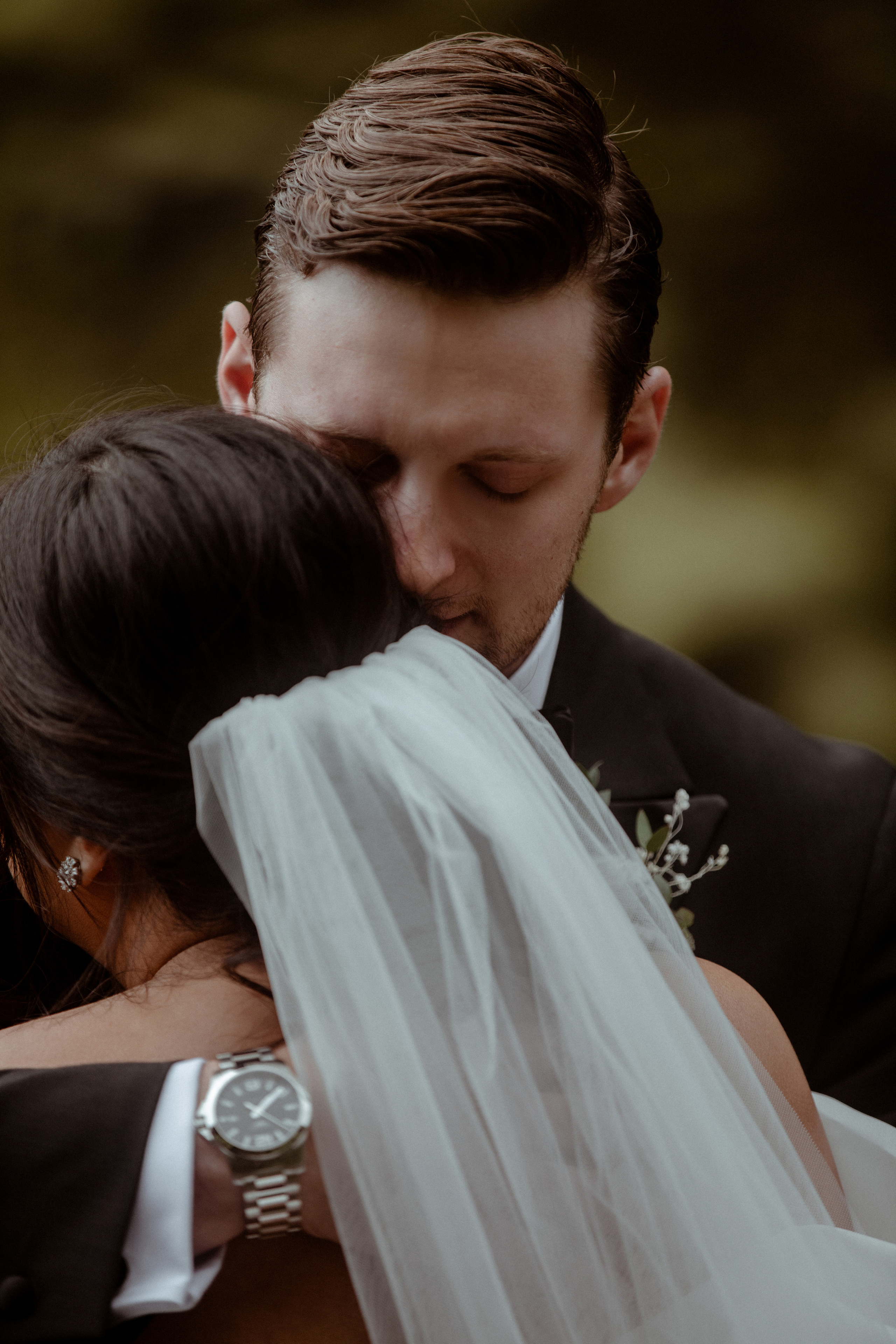 Charming South Iceland Elopement. Iceland elopement photographer & videographer